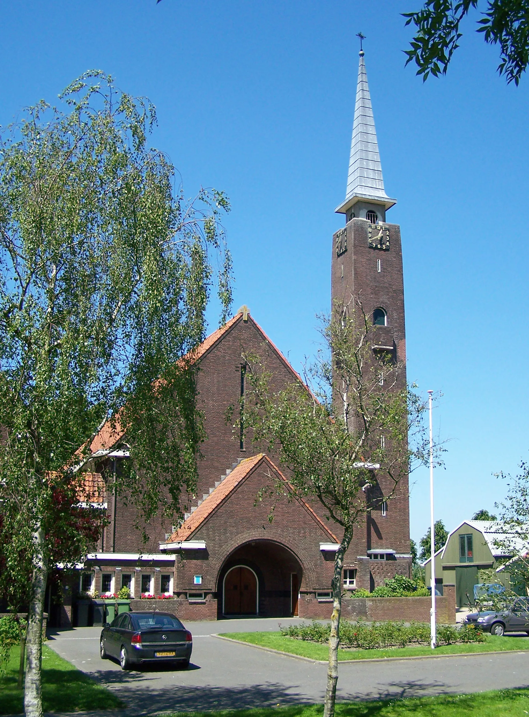 Photo showing: St. Michaëls church (Roman catholic) at the Zuidervaart in Zuidschermer. Designed by J. Hanekamp? in 1931.