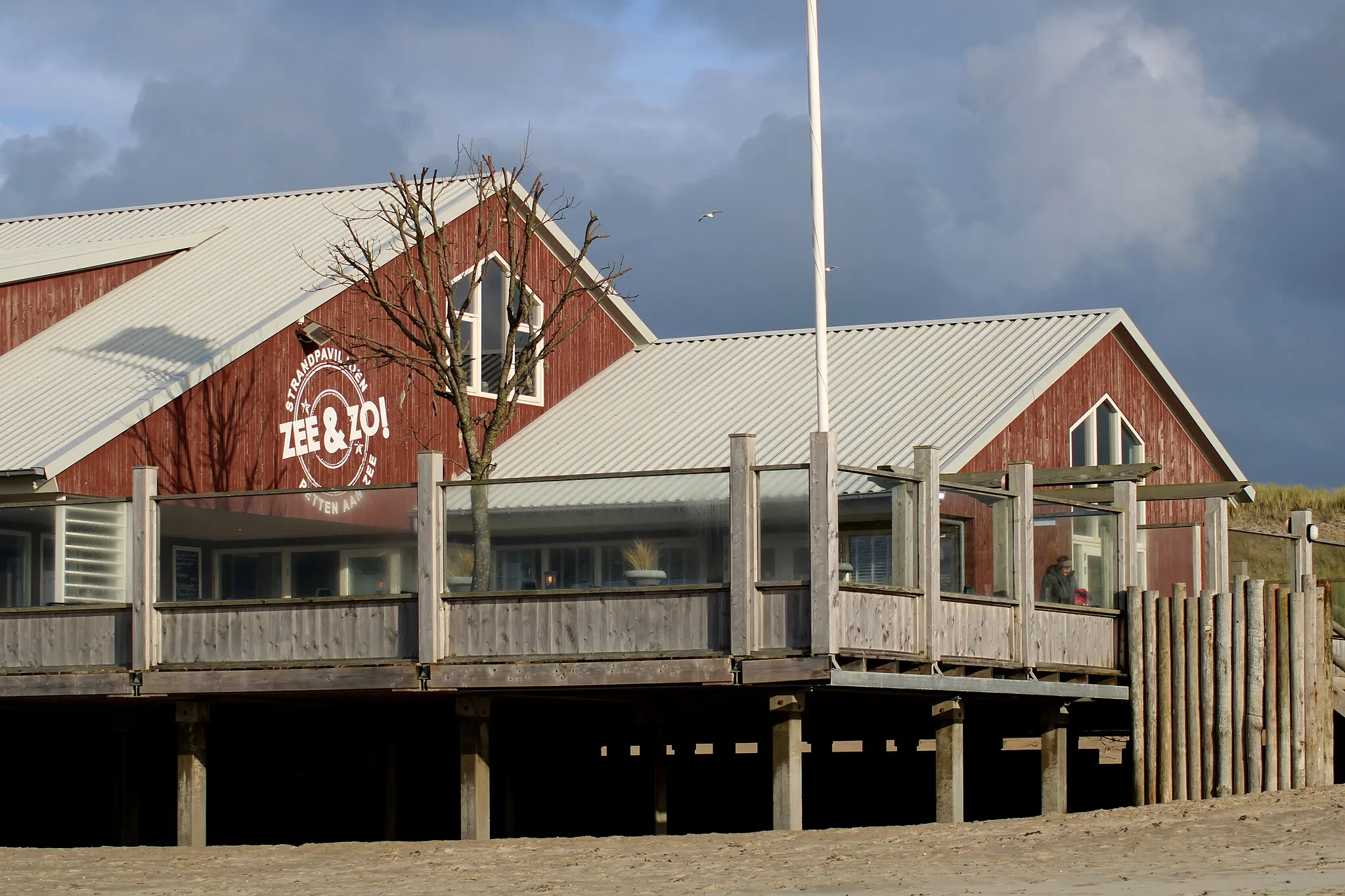 Photo showing: Strandpavillon Zee&Zo, Petten, NL