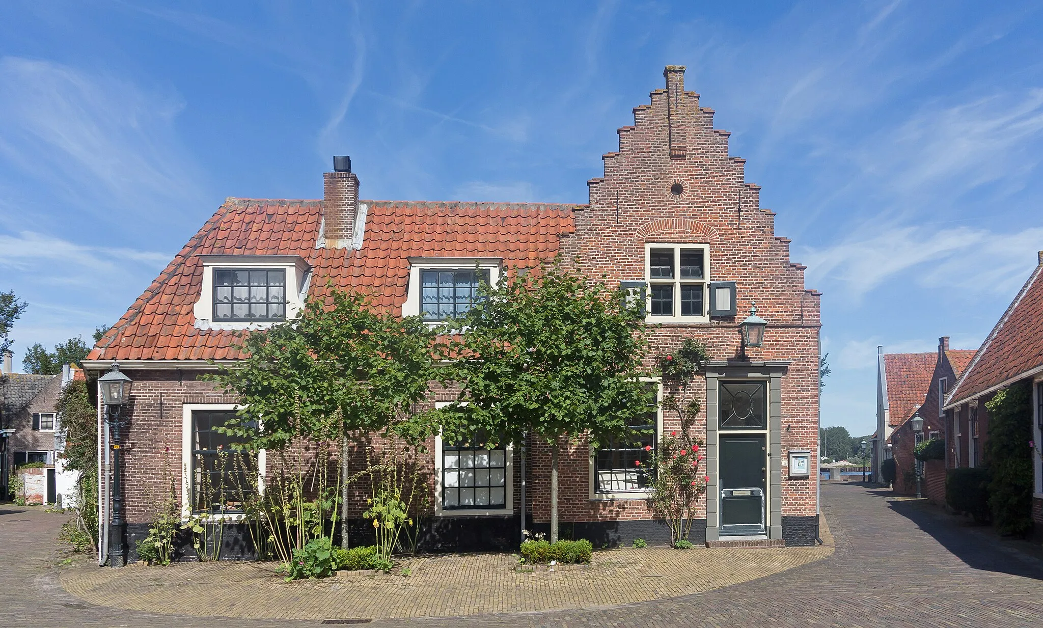 Photo showing: This is an image of rijksmonument number 37085