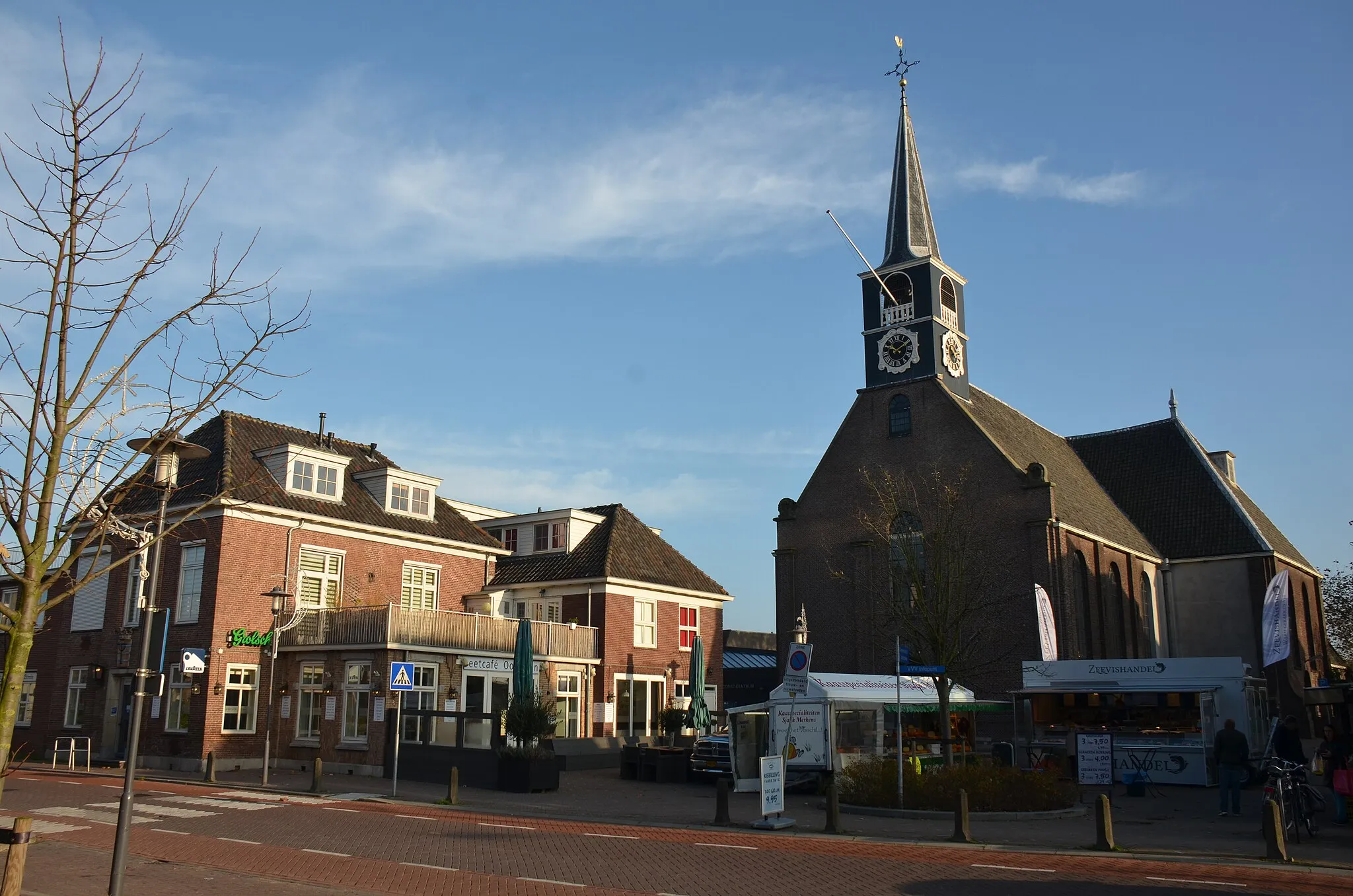 Photo showing: Church in the center of Oostzaan
