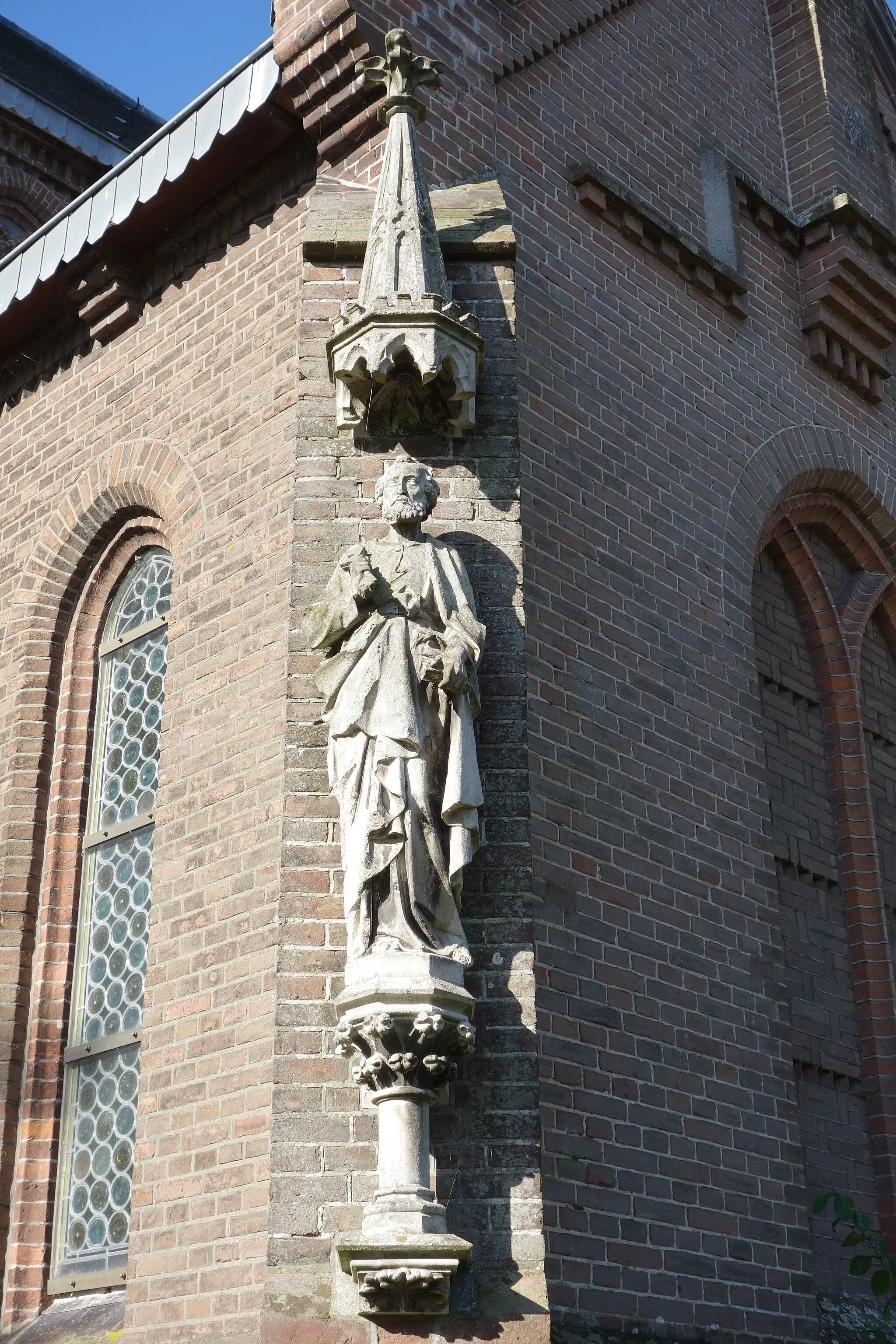 Photo showing: Petrus op een hoek van de Cunerakerk in Nibbixwoud.