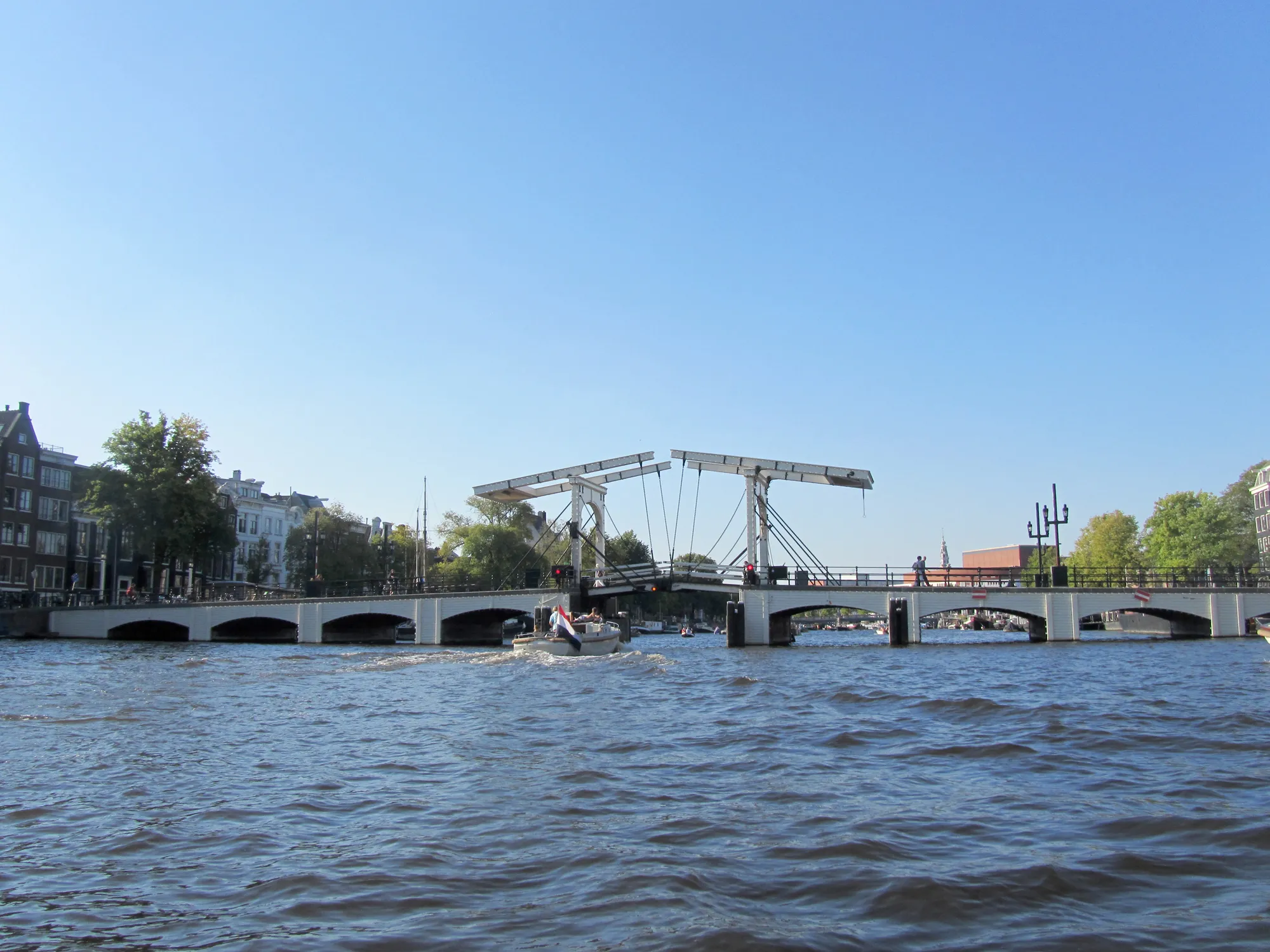 Photo showing: The Magere Brug across the Amstel river in Amsterdam, seen from the south