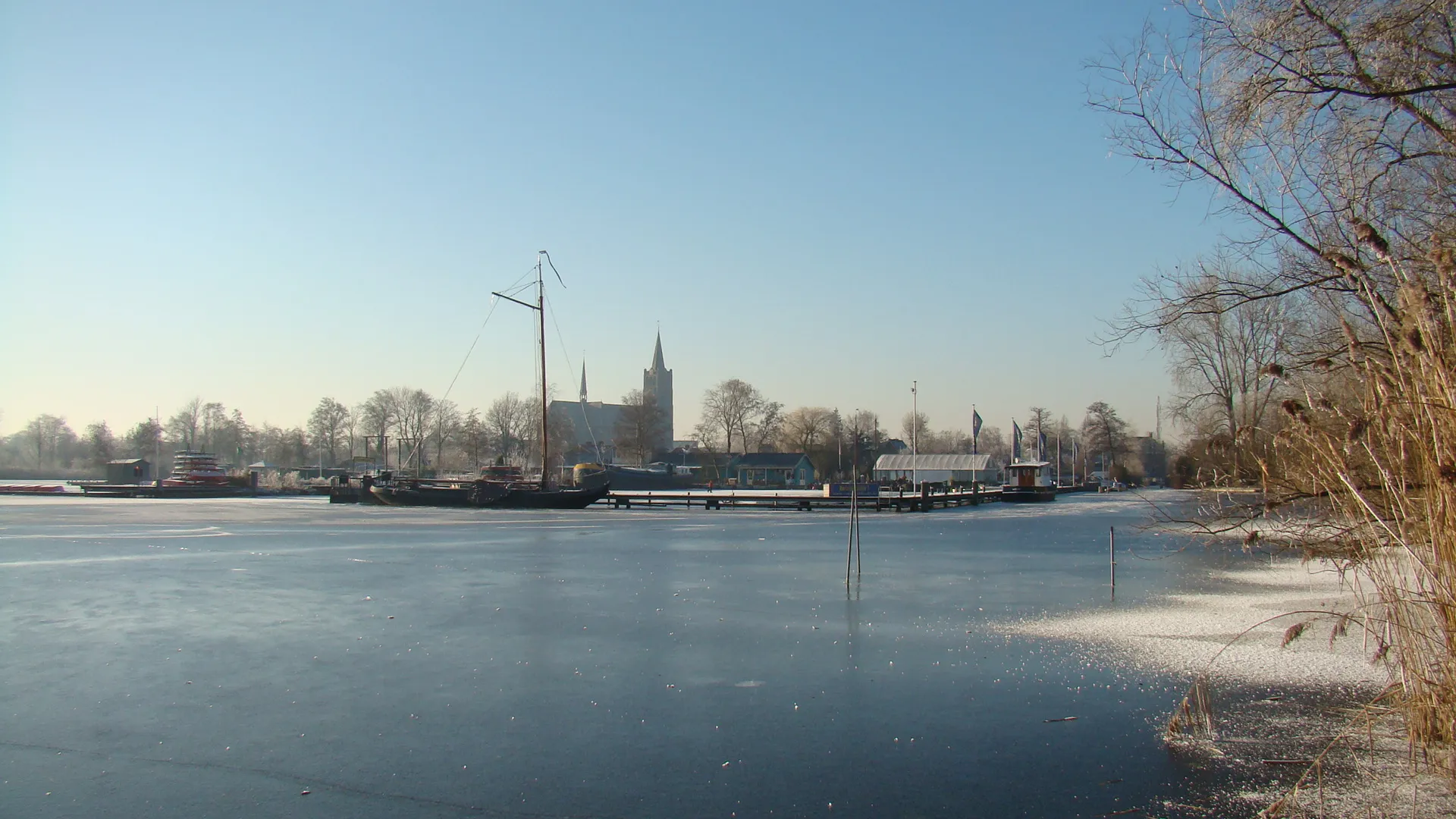 Photo showing: Vinkeveen, Vinkeveenseplassen view from rijksweg