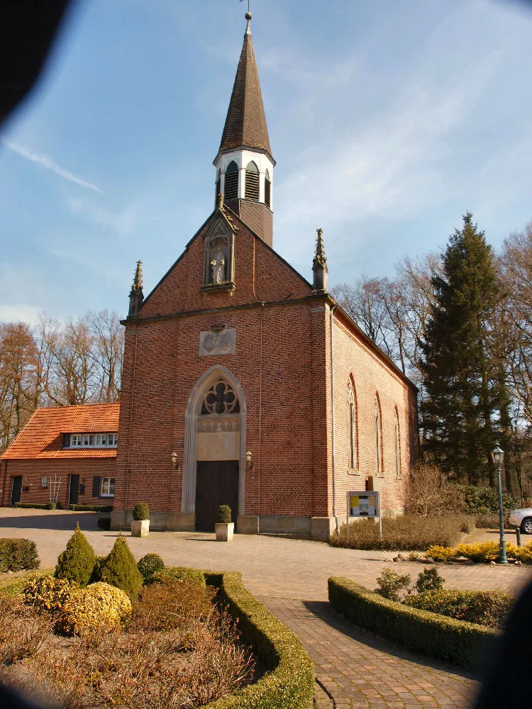 Photo showing: Katholische Marienkirche auf Gut Brandlecht