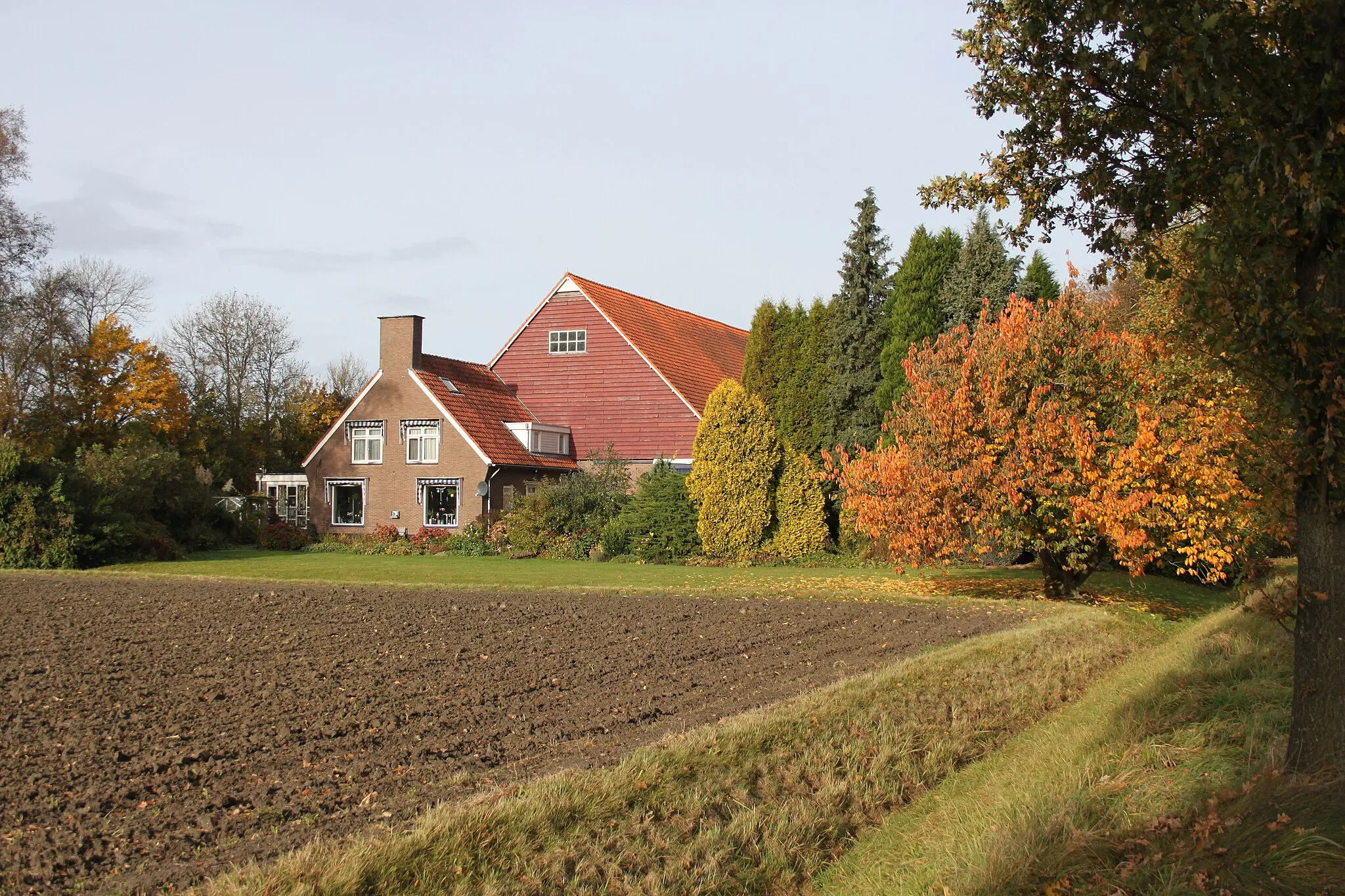 Photo showing: Boerderij Marknesse Voorsterweg 18 - 2016