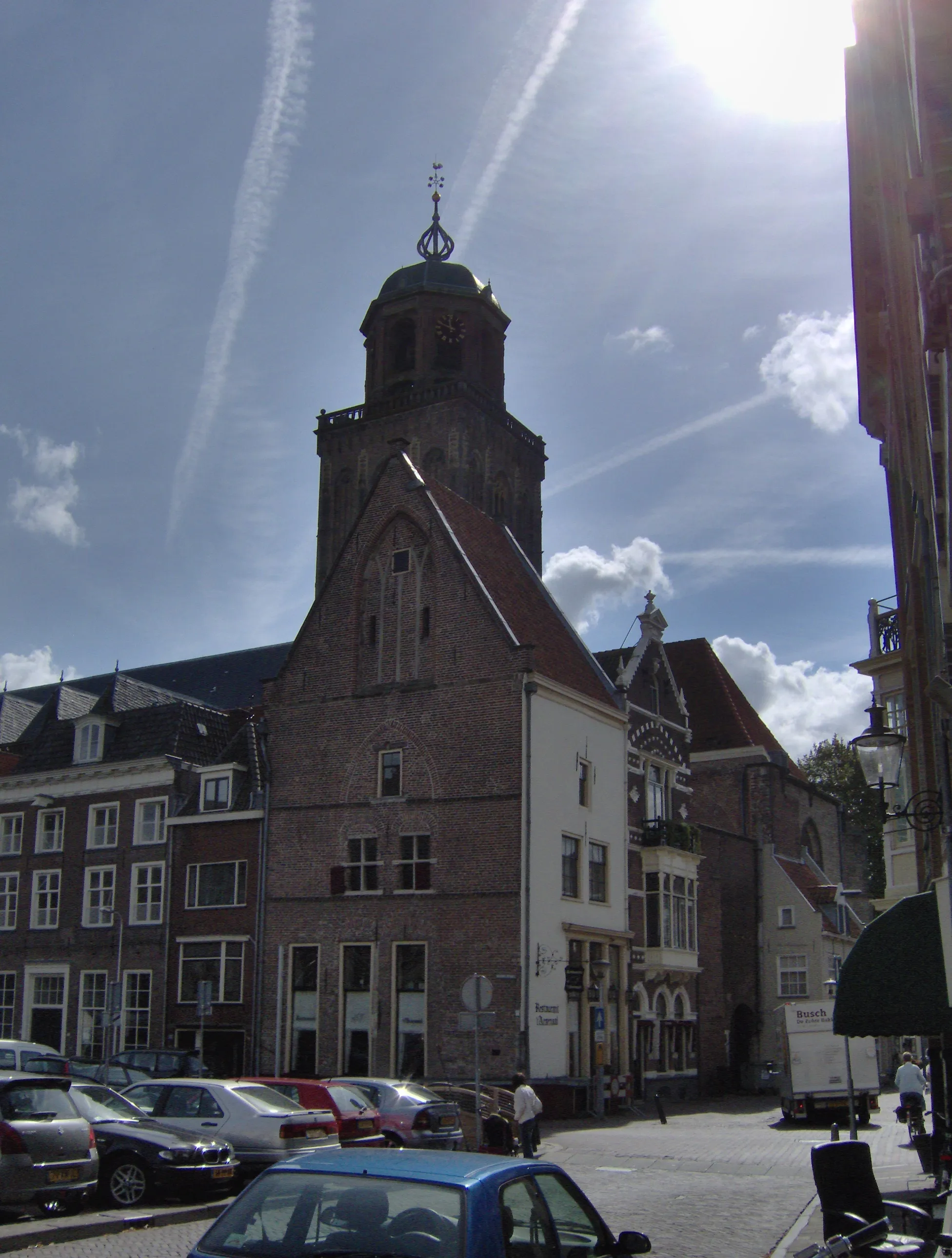 Photo showing: Grote Kerkhof in Deventer (in the background the Lebuïnus Church)