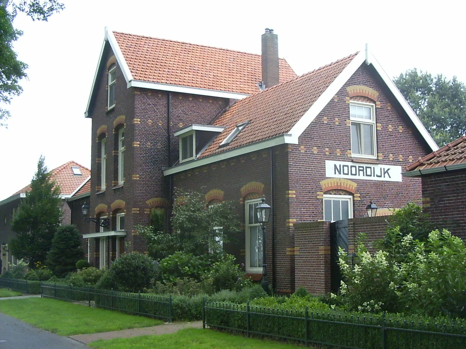 Photo showing: Noordijk former train station