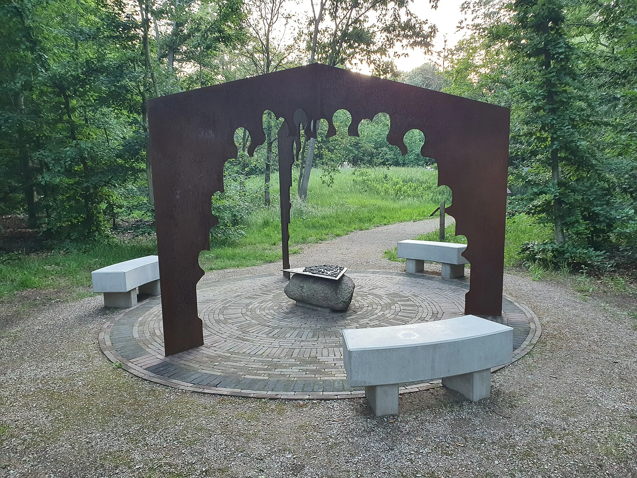 Photo showing: Monument Vossenbosch at Hoge Hexel (Wierden, NL) - artwork of Okke Weerstand