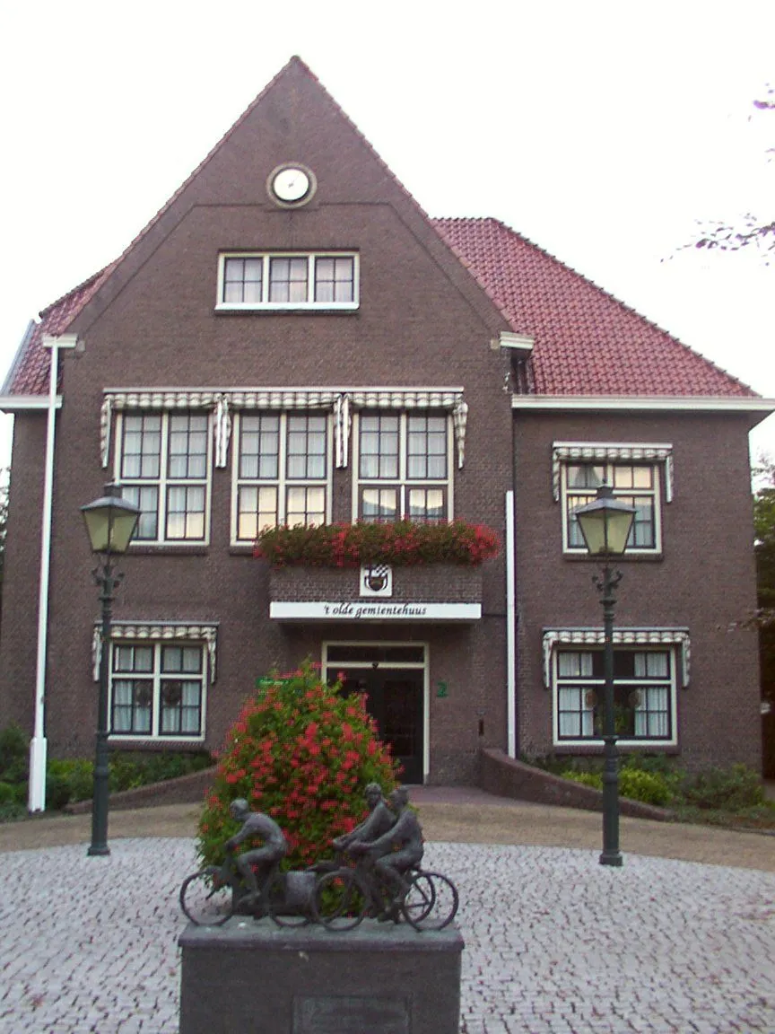 Photo showing: Former town hall of Nieuwleusen, Netherlands.
