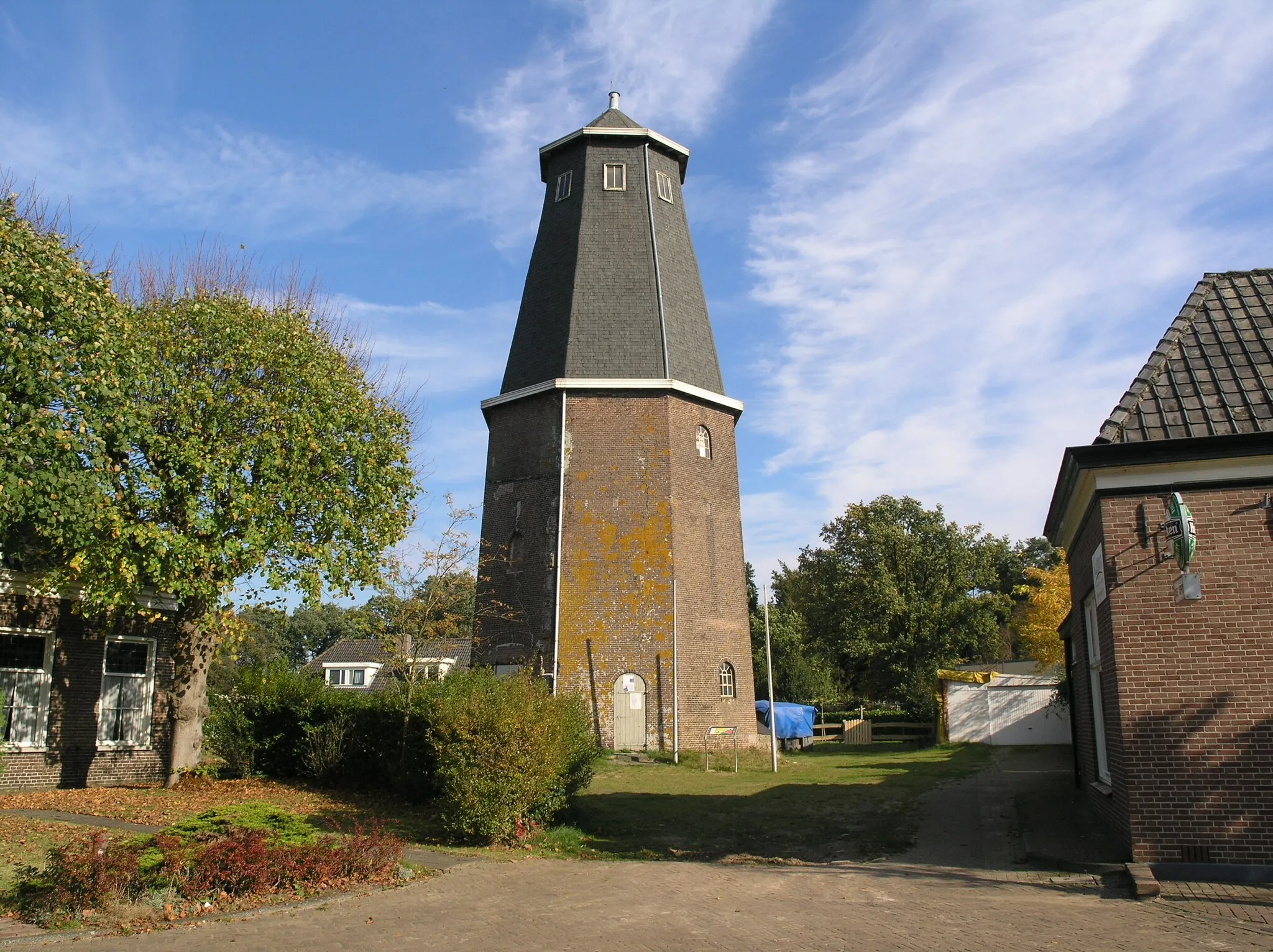 Photo showing: This is an image of rijksmonument number 526764