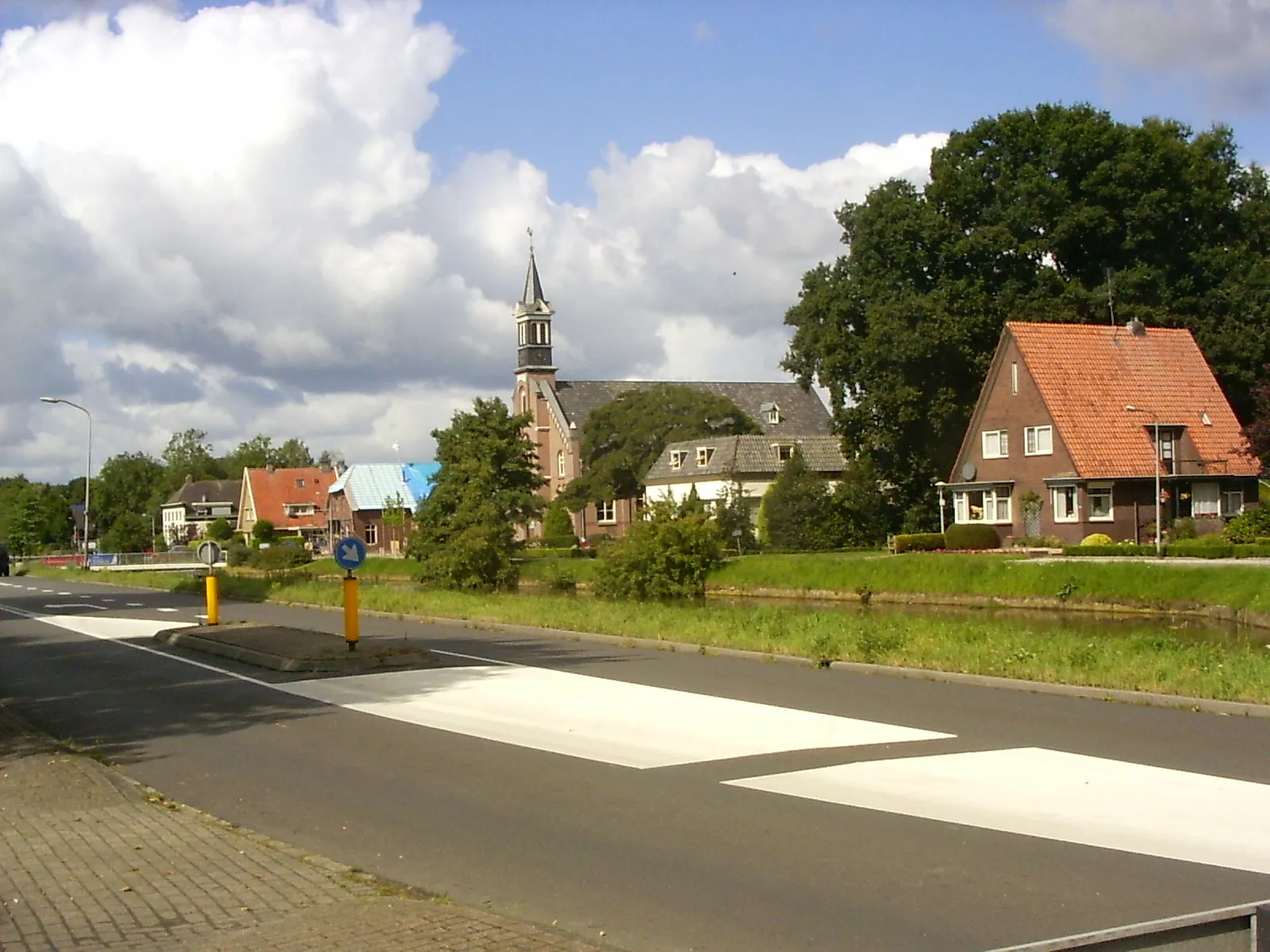 Photo showing: Kerk van De Krim