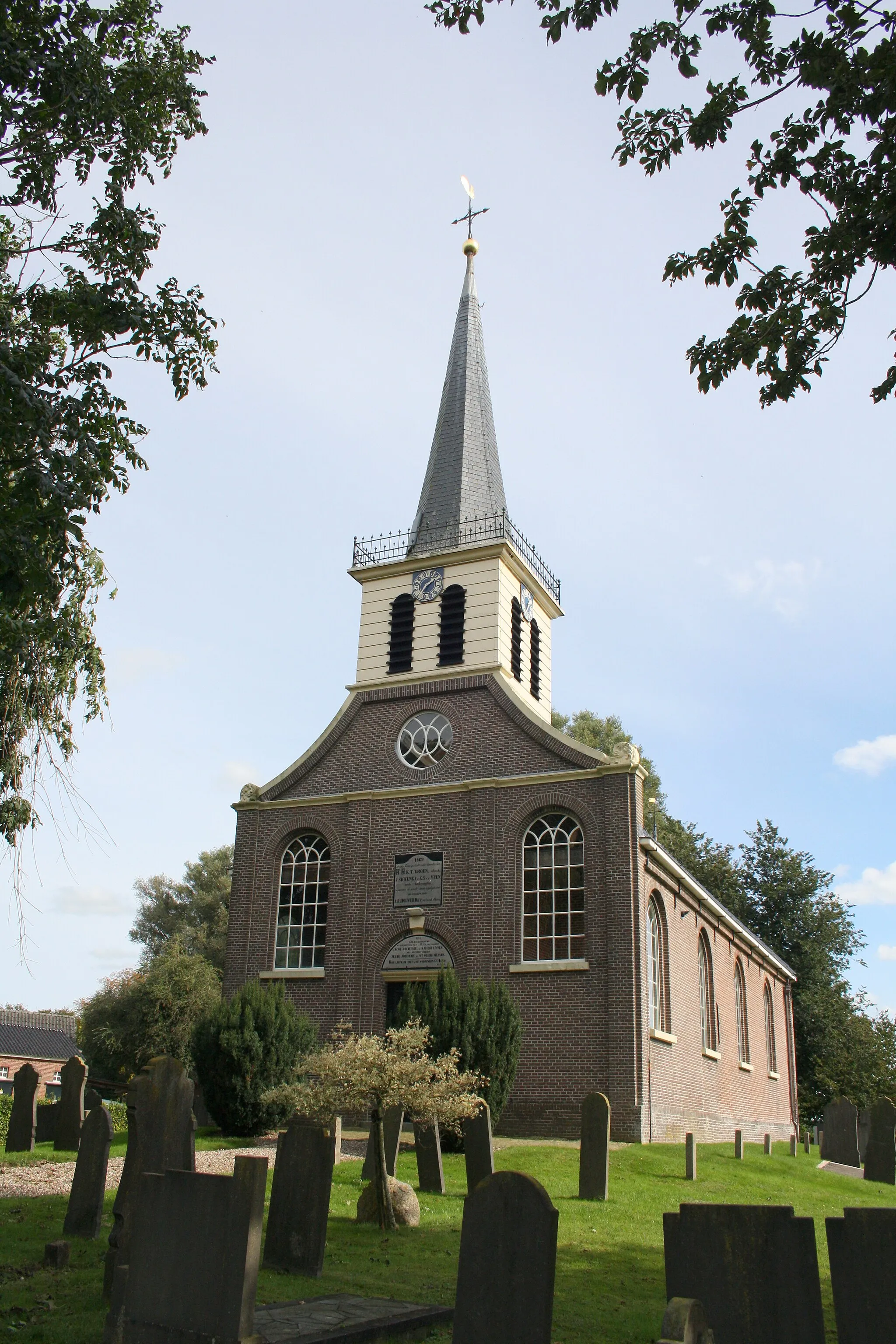 Photo showing: Oldelamer Hervormde kerk uit 1794 met klokkespits thans Cultureel centrum