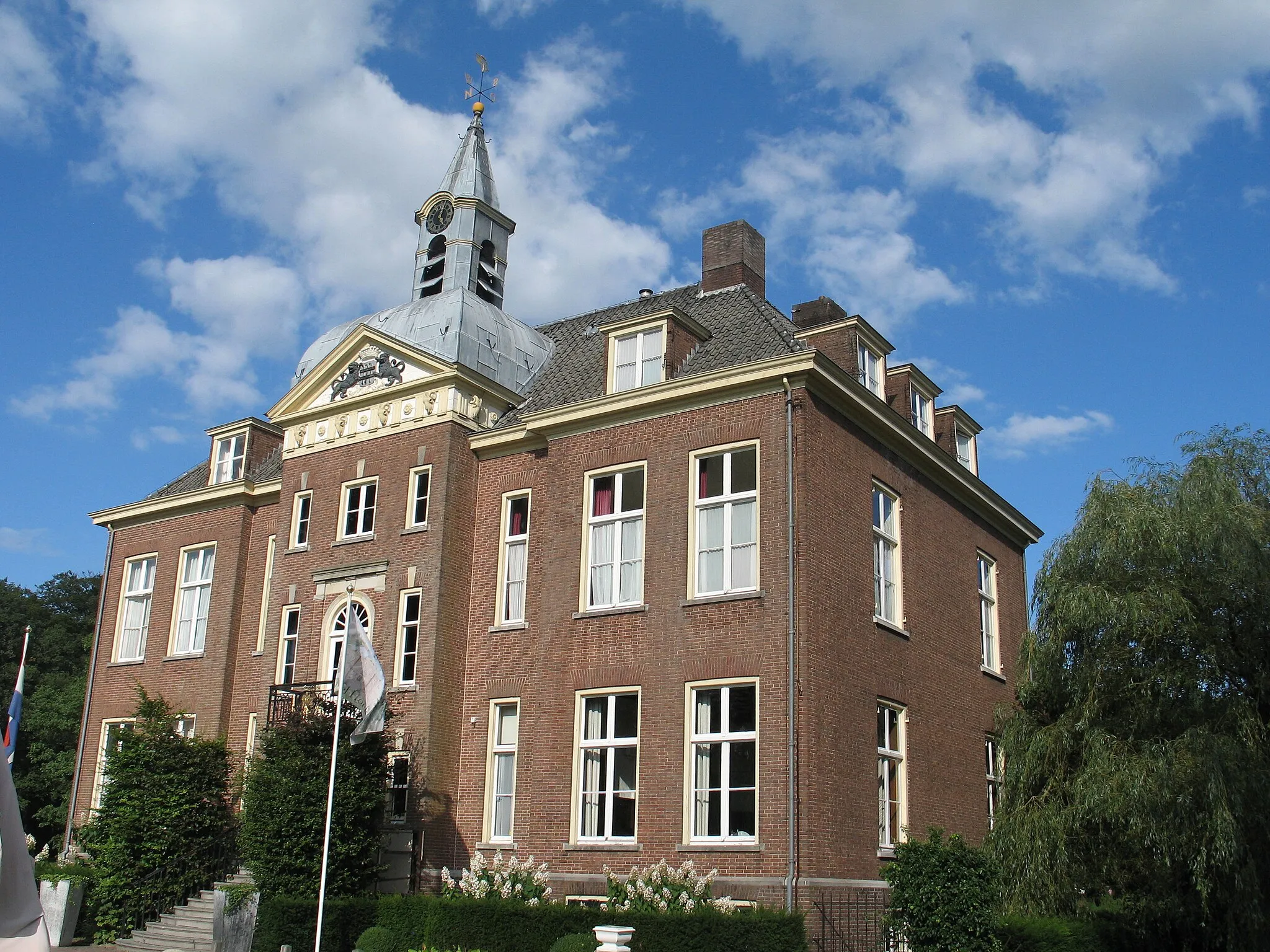 Photo showing: This is an image of rijksmonument number 514038