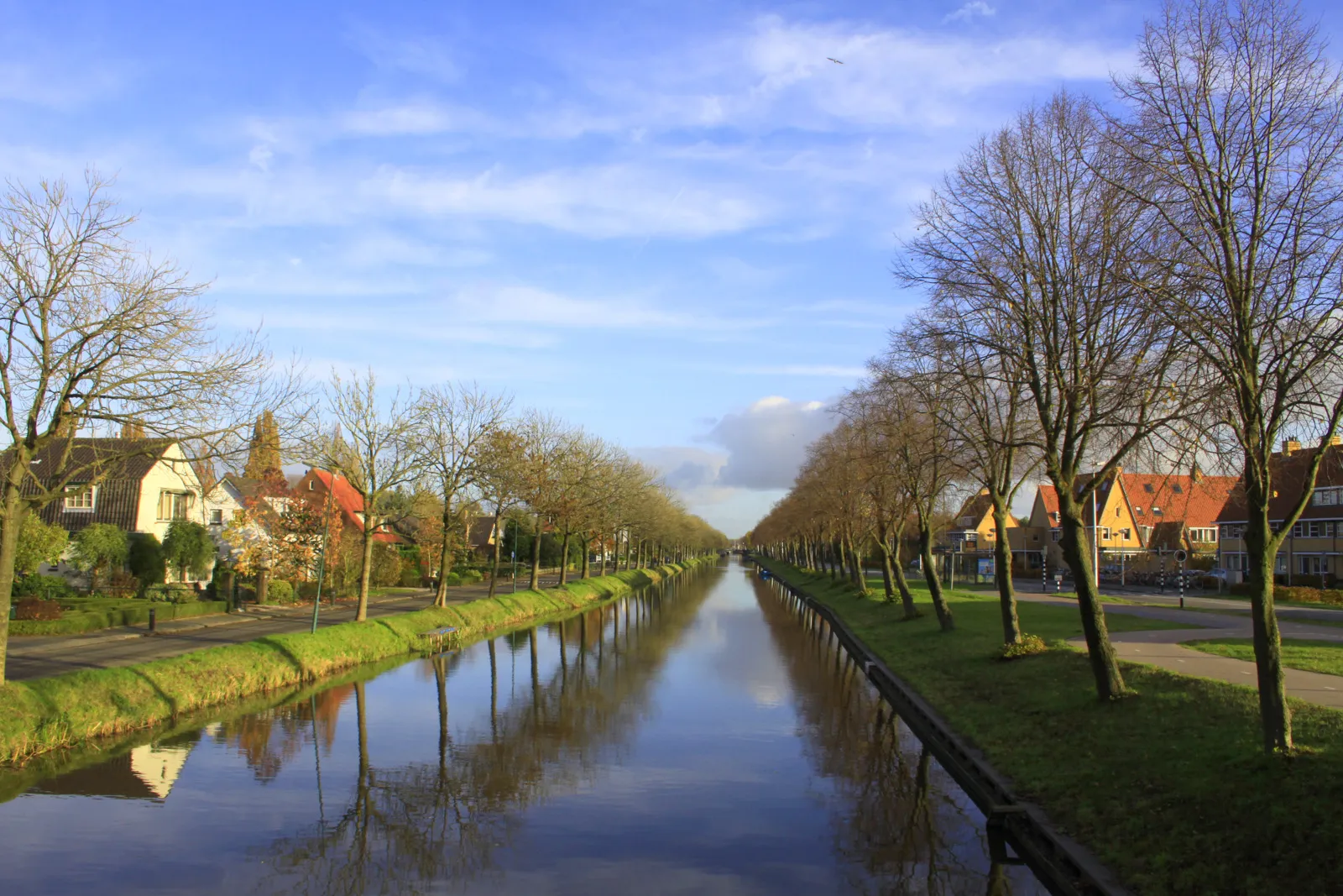 Photo showing: De Meern veranderd snel, veel nieuwbouw rondom het dorp, dat nu al een wijk is van de stad Utrecht.