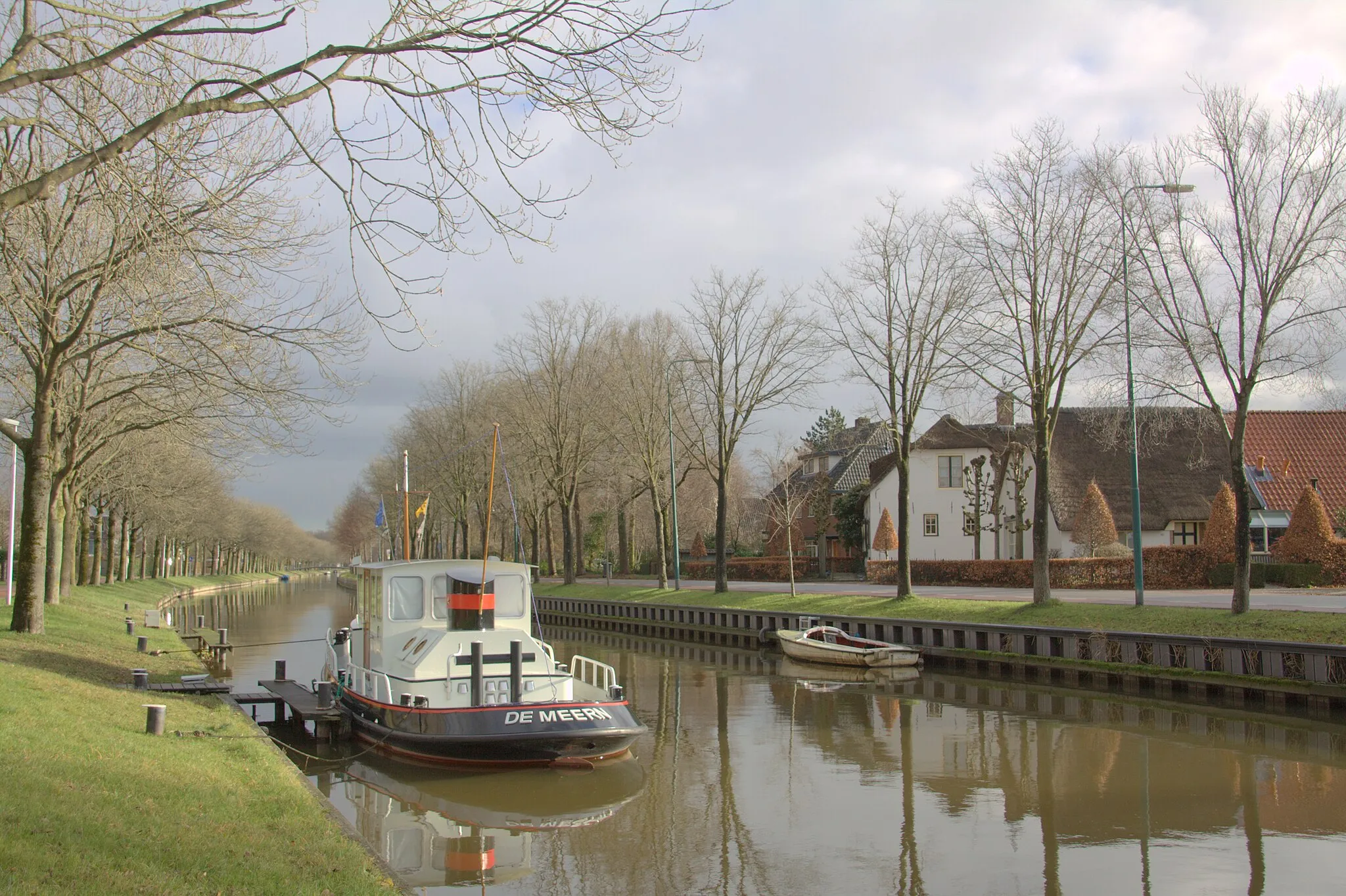 Photo showing: De Leidsche Rijn in de Meern met links de Zandweg en rechts het buurtschap Oudenrijn en dit alles in de Gem. Utrecht.