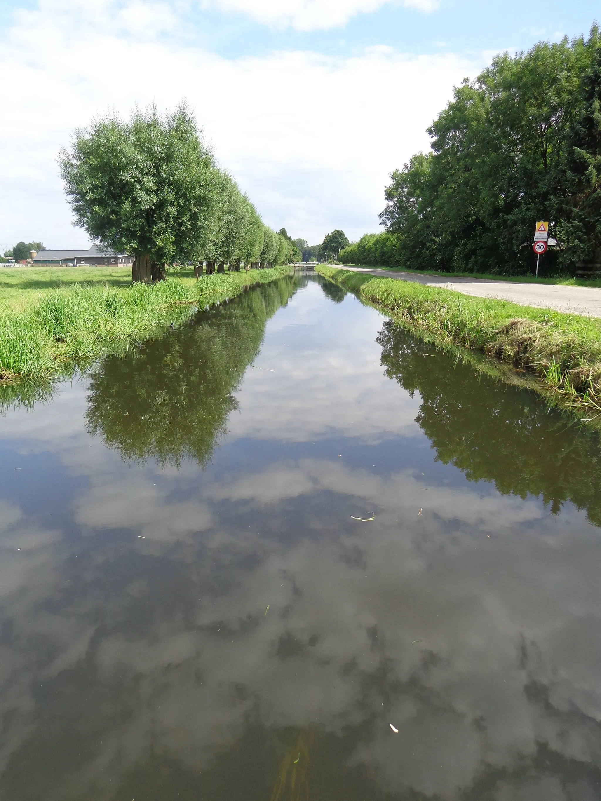 Photo showing: Woudenbergse Grift bij de kruising Griftdijk / Rottegatsteeg te Maarsbergen