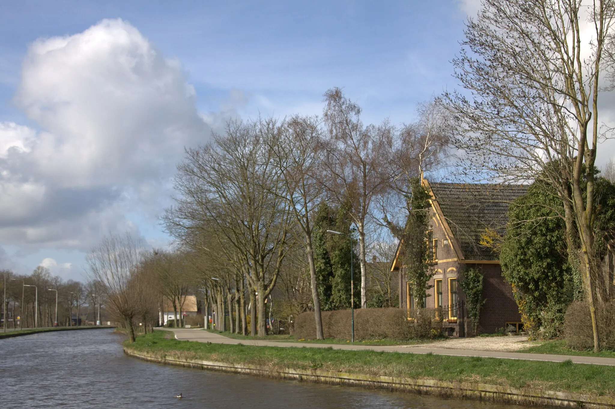 Photo showing: Een prachtig buurtschapsgezicht van Harmelerwaard over  de oorspronkelijke rivier de Leidsche Rijn van af de Utrechtsestraatweg.