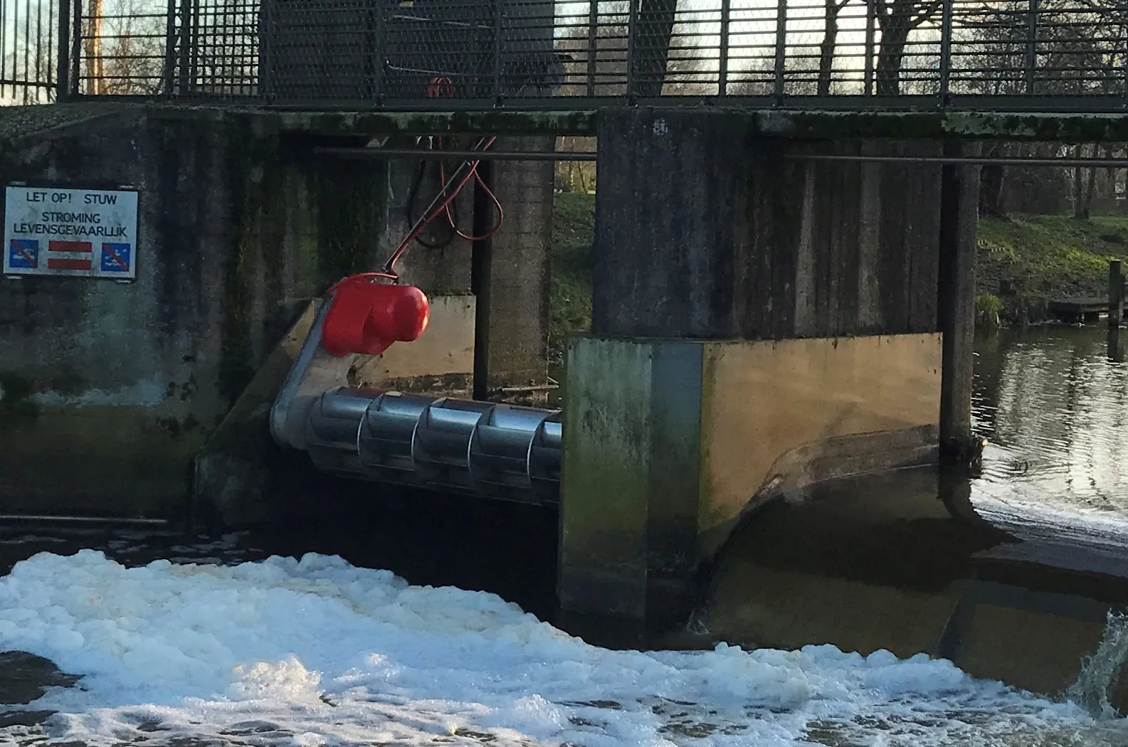 Photo showing: Stuw Asschat Leusden met micro waterkrachtcentrale