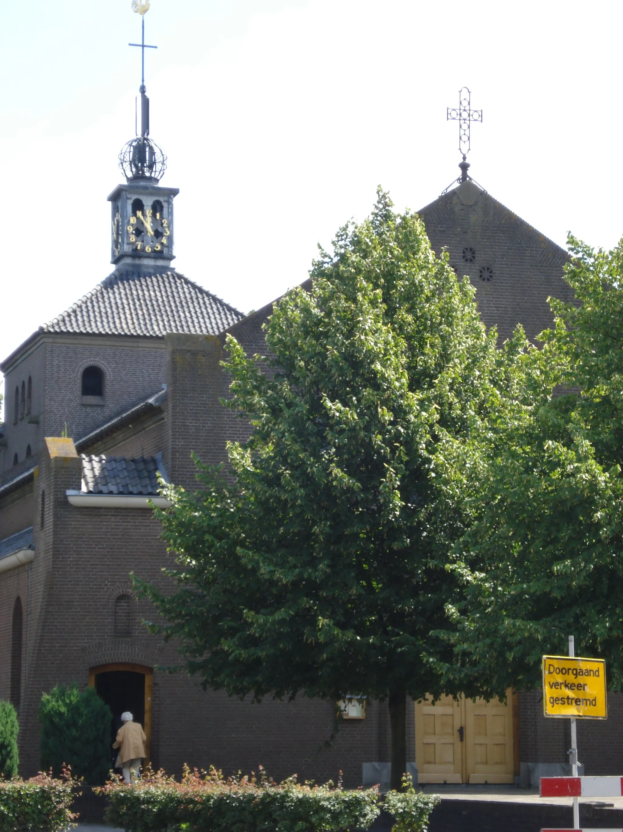 Photo showing: R.K. Landeliuskerk uit 1949 van architect Harrie Pontzen. Proosdijstraat 14 Empel