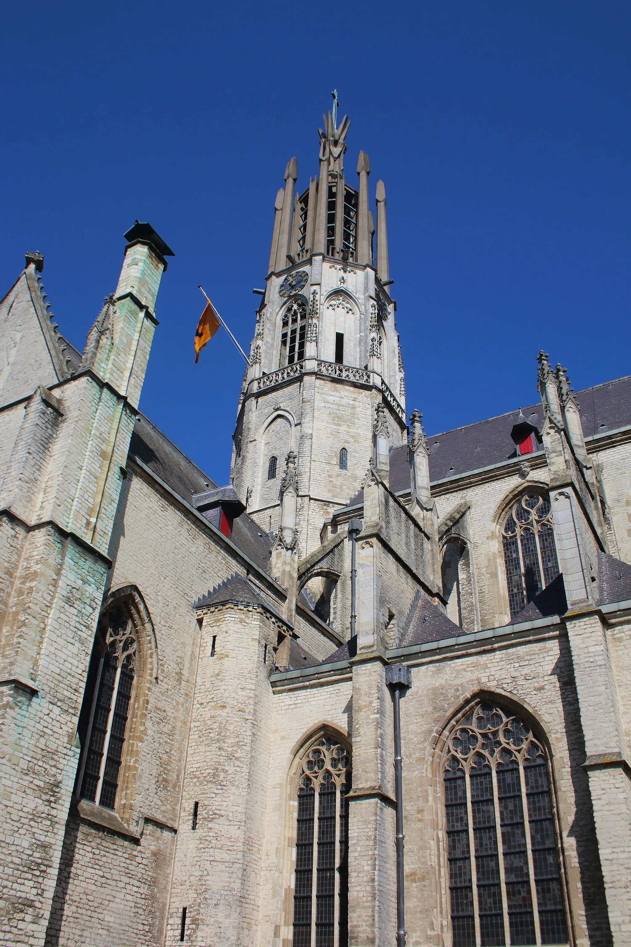 Photo showing: Sint-Willibrordusbasiliek, Hulst, Zeeuws-Vlaanderen, Zeeland, Nederland