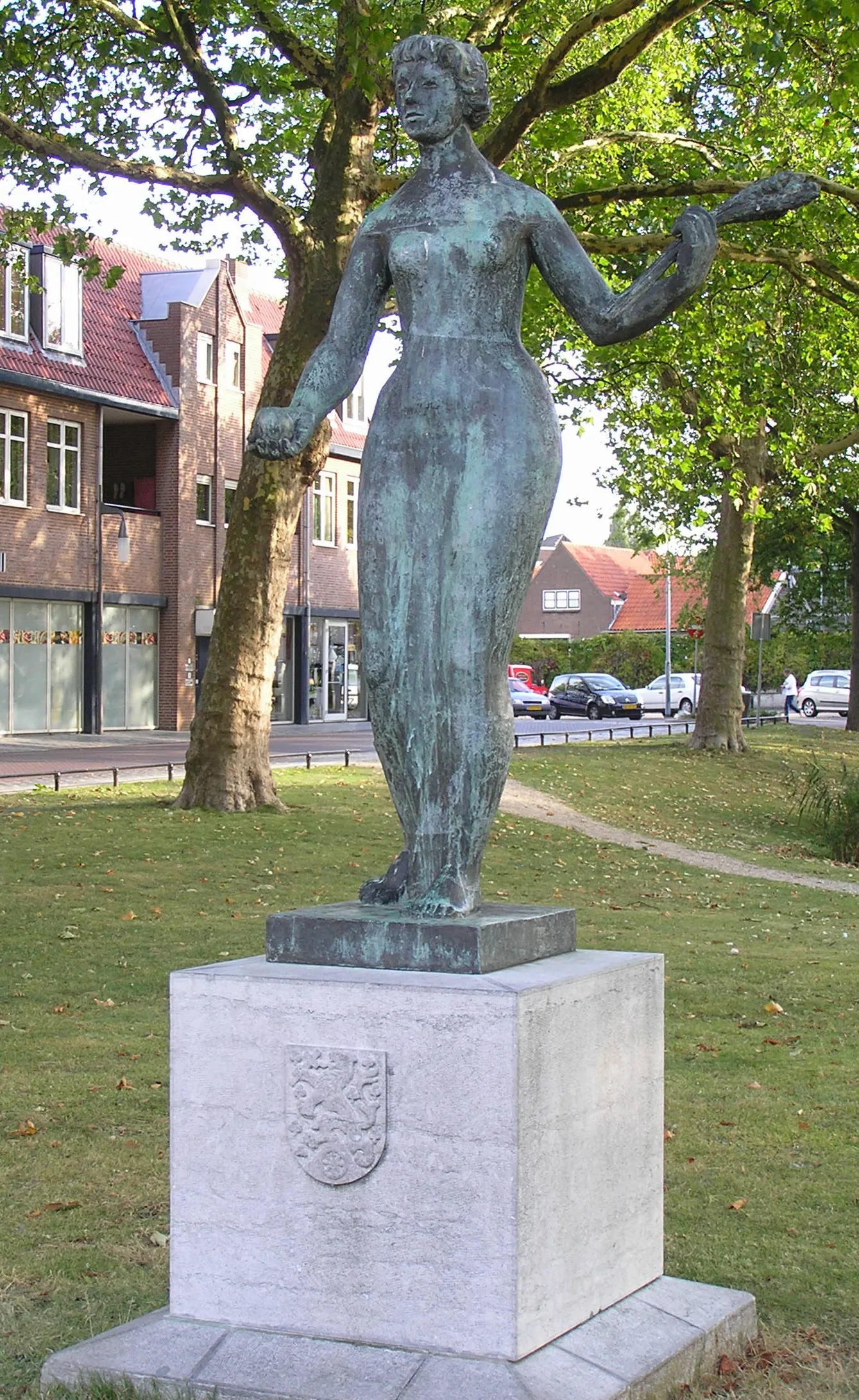Photo showing: Beeld "Ceres" van Philip ten Klooster aan het Damplein, Goes.