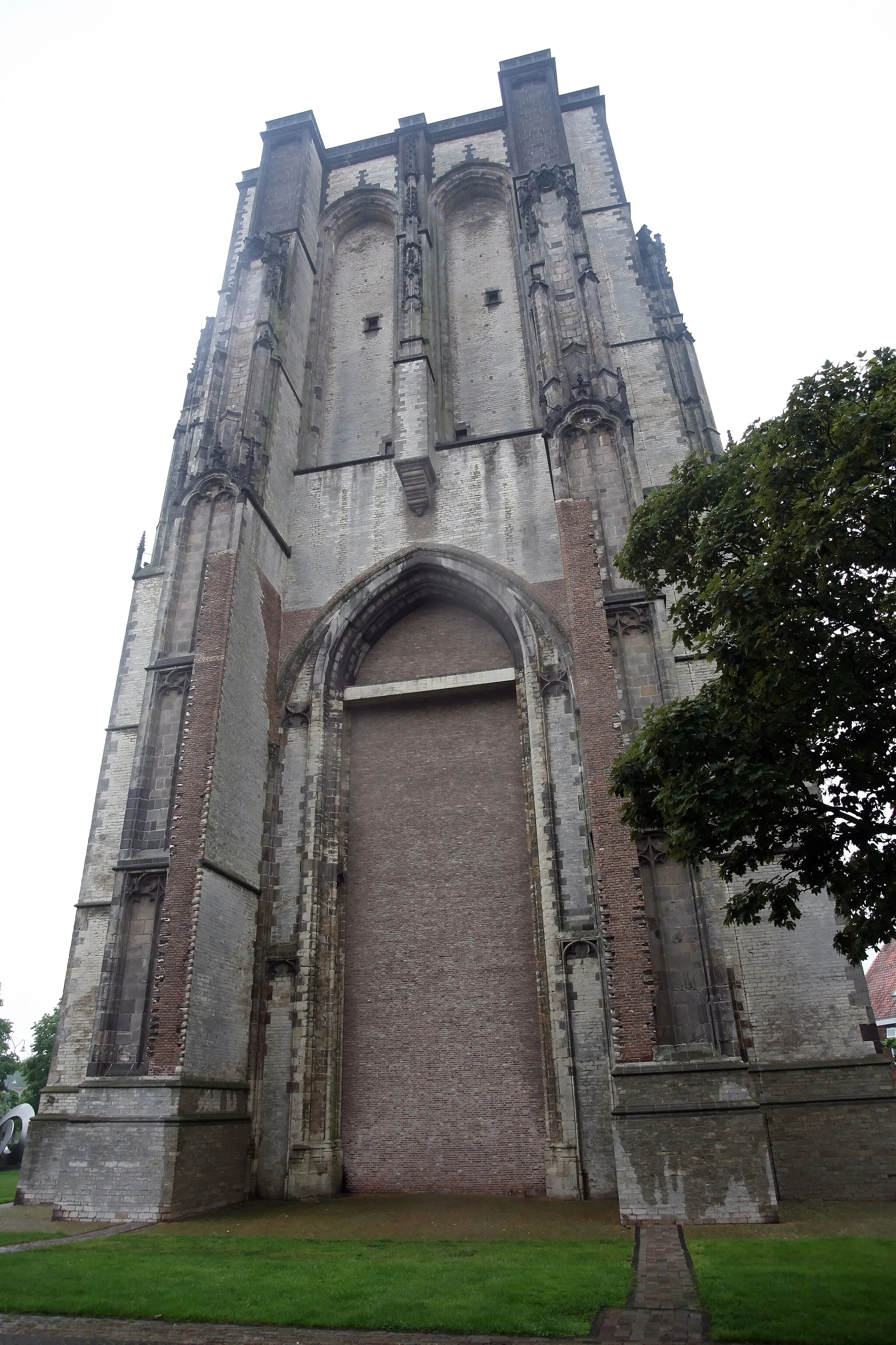 Photo showing: Sint-Lievensmonstertoren