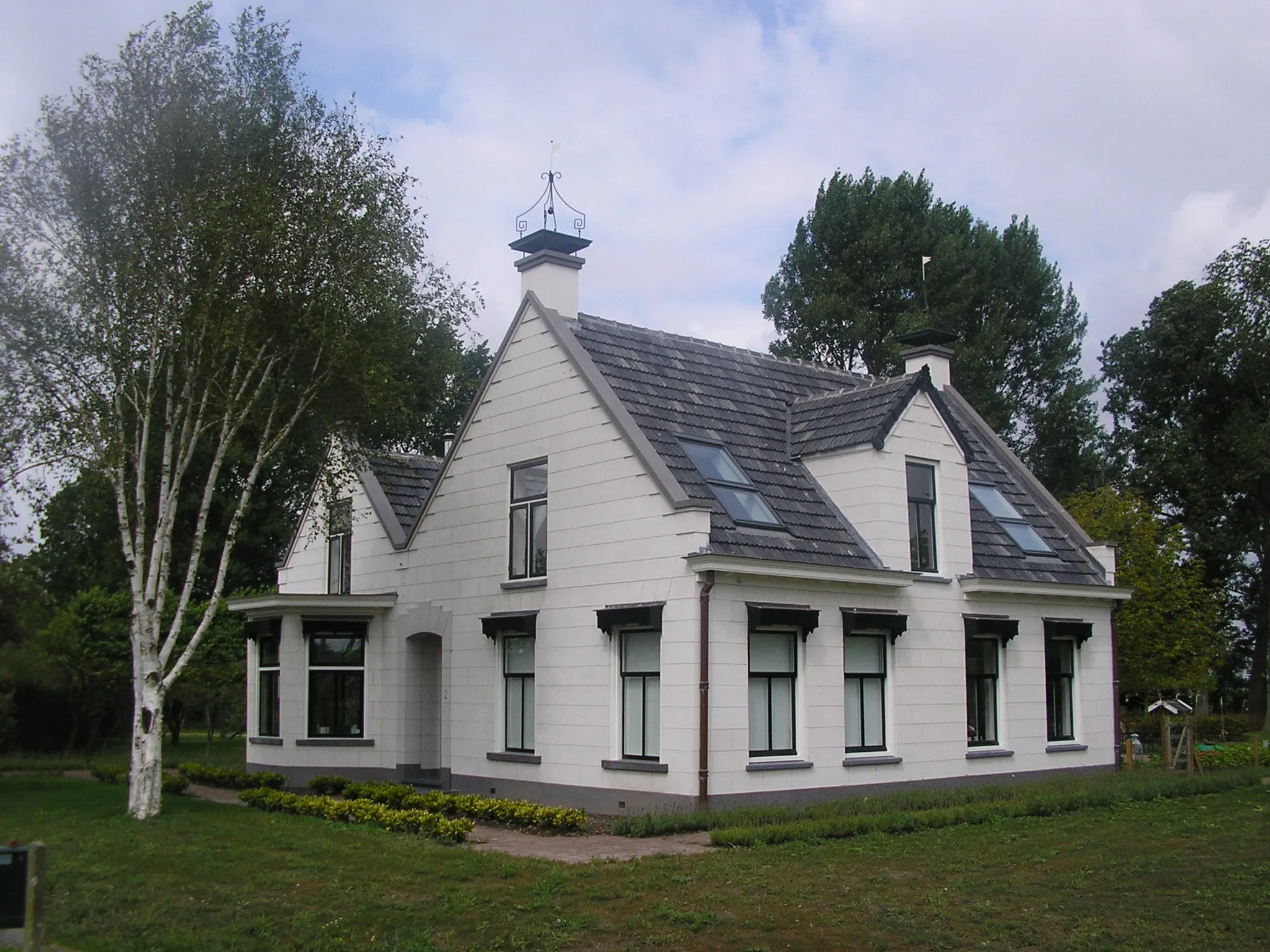 Photo showing: Monumentale huis tegenover het natuurgebied de Anwas.