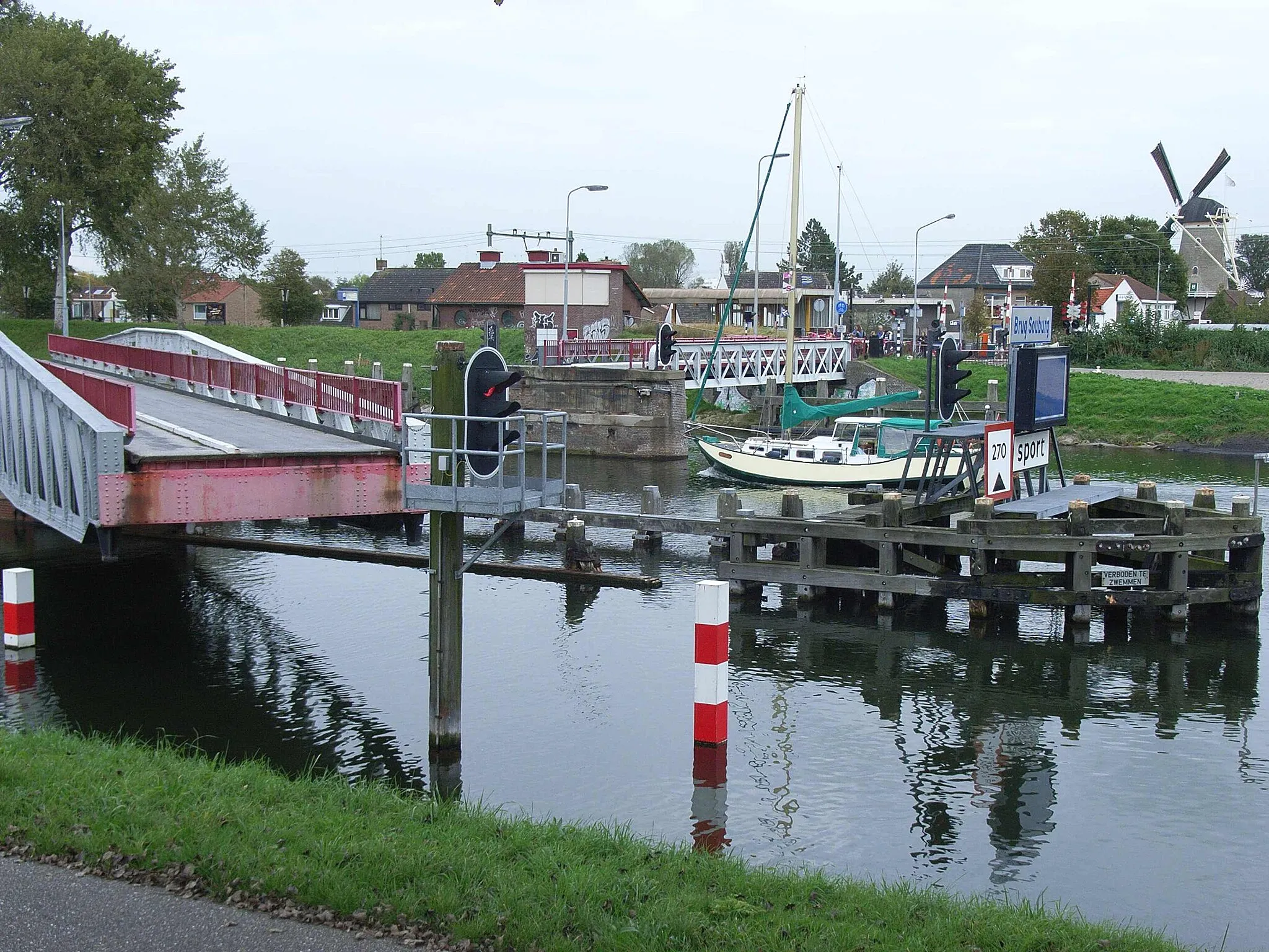 Photo showing: Kanal door Walcheren, Drehbrücke bei Oost Souburg (NL)