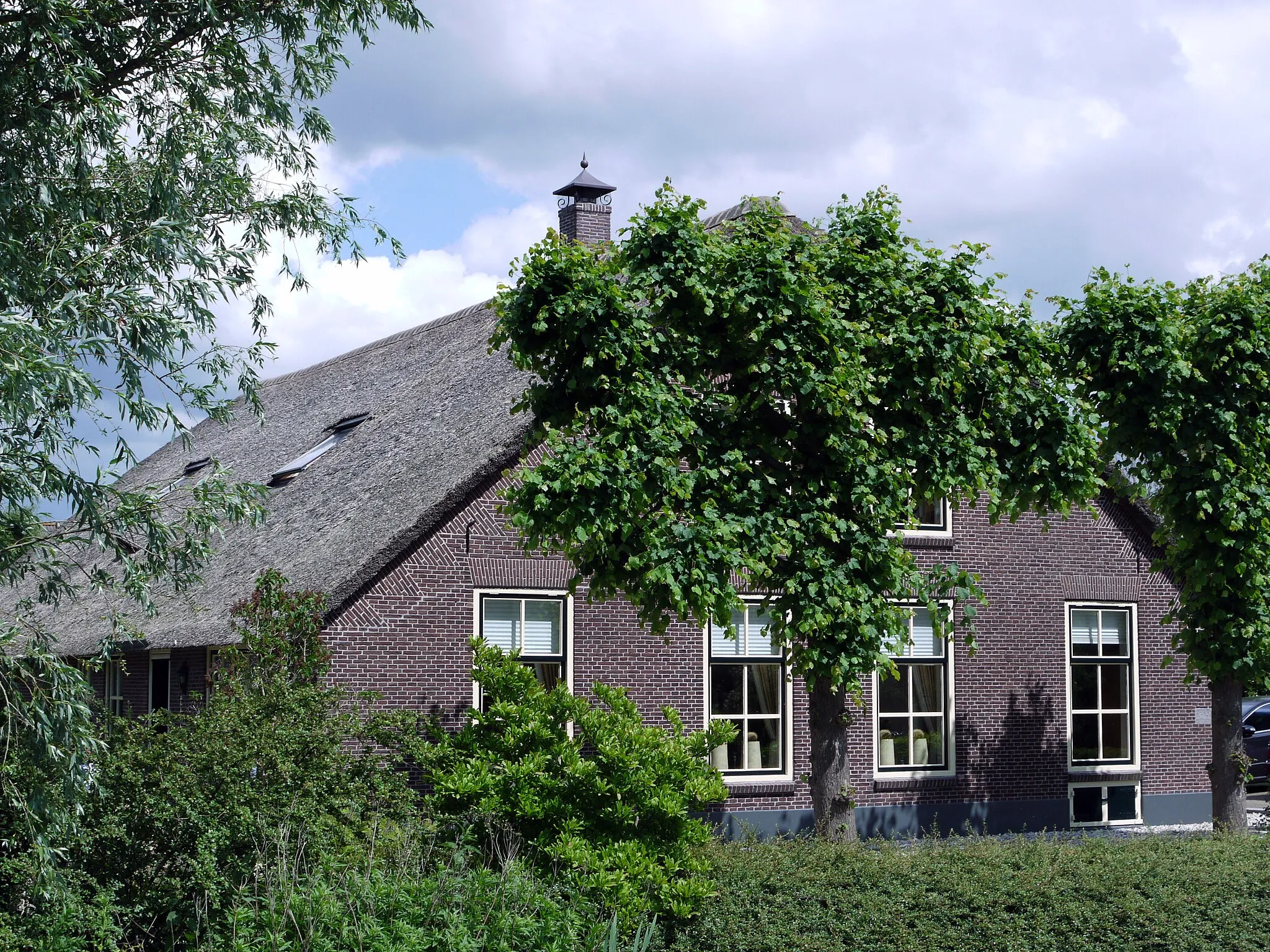 Photo showing: Farm house at Achtersloot 120, IJsselstein. Its national-monument number is 20090.