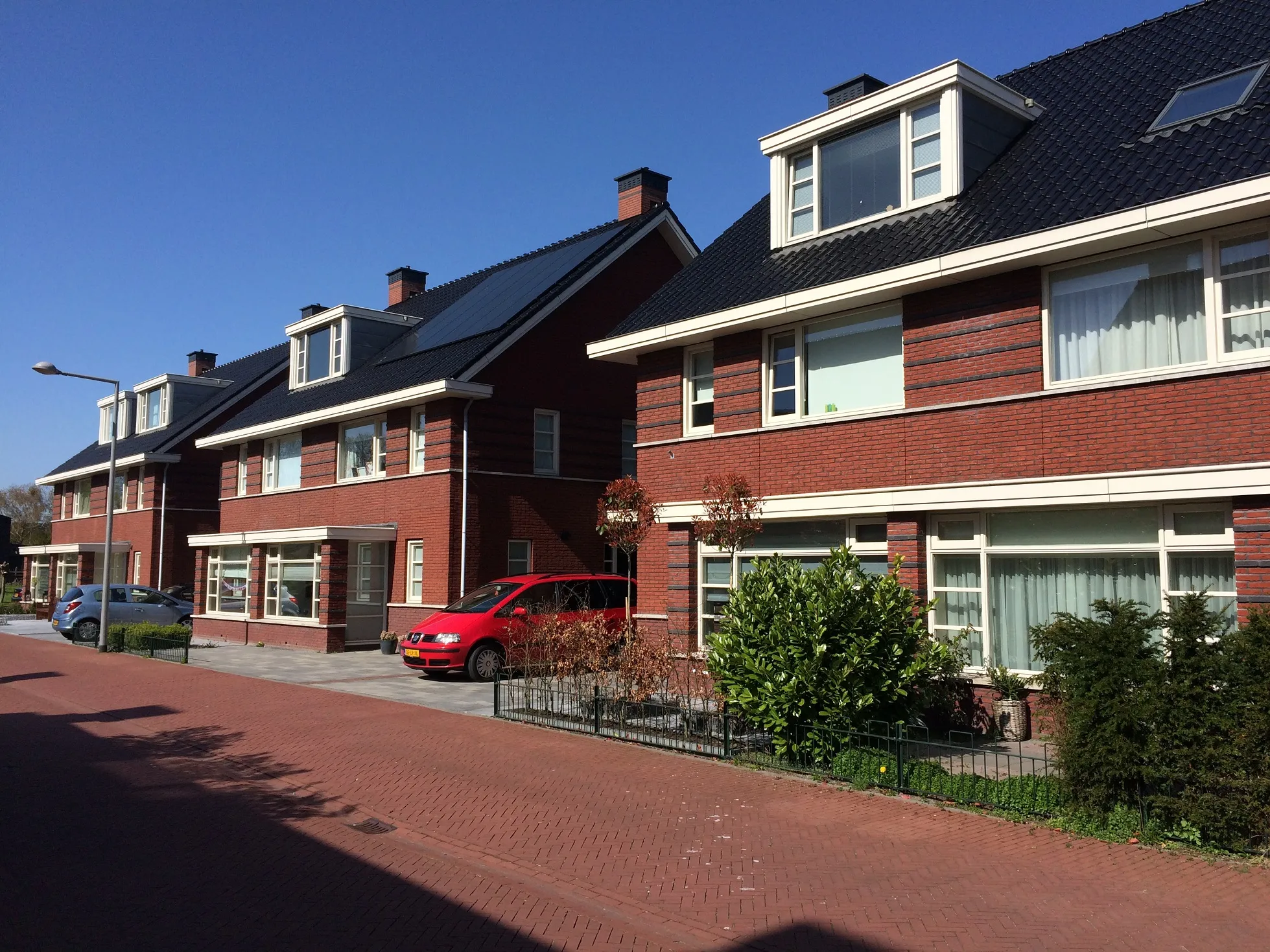 Photo showing: Houses on the Woudmeerstraat ("Wood Lake Street") in The Hague, Netherlands.
