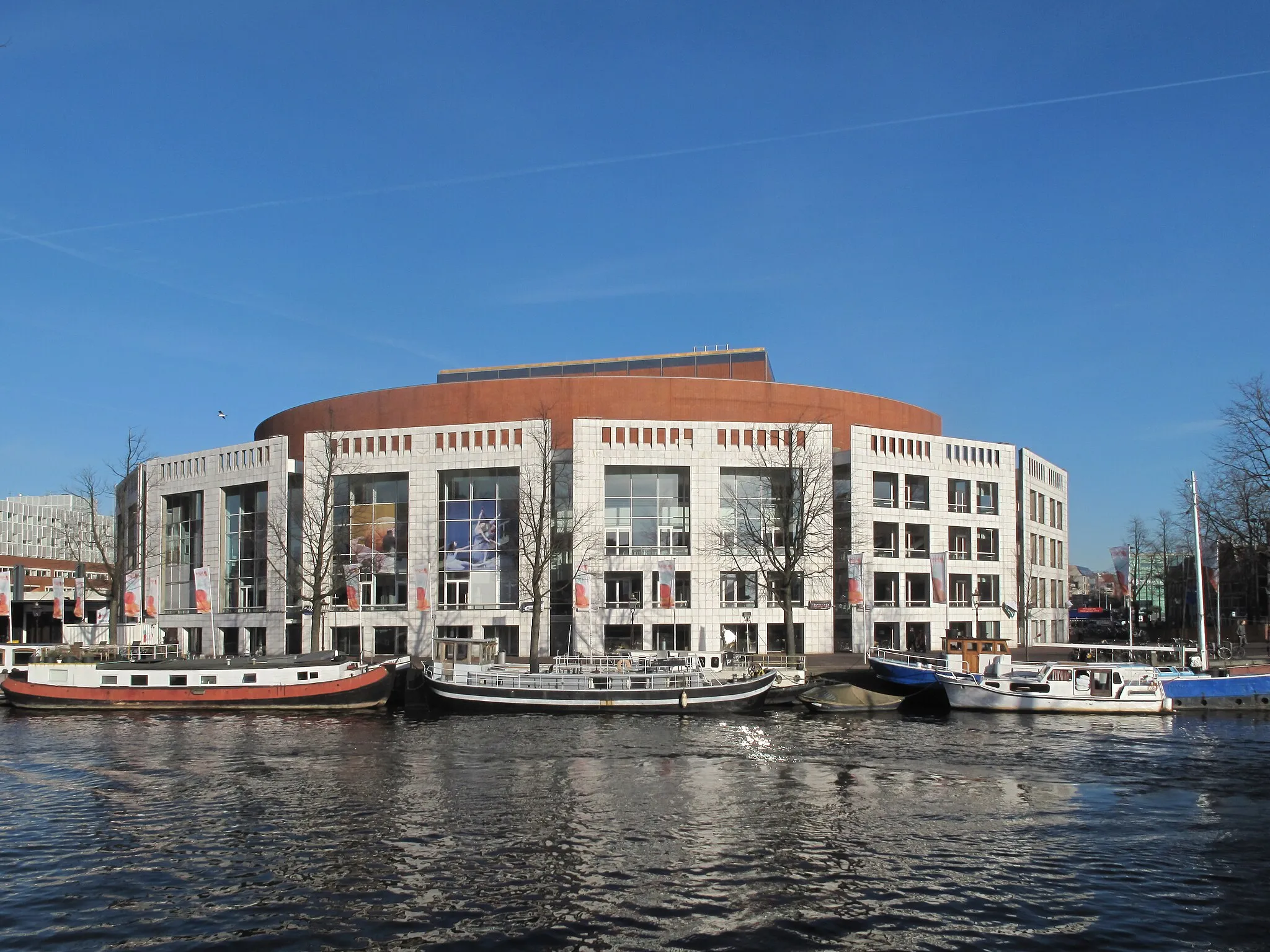 Photo showing: Amsterdam, townhall-opera building: de Stopera