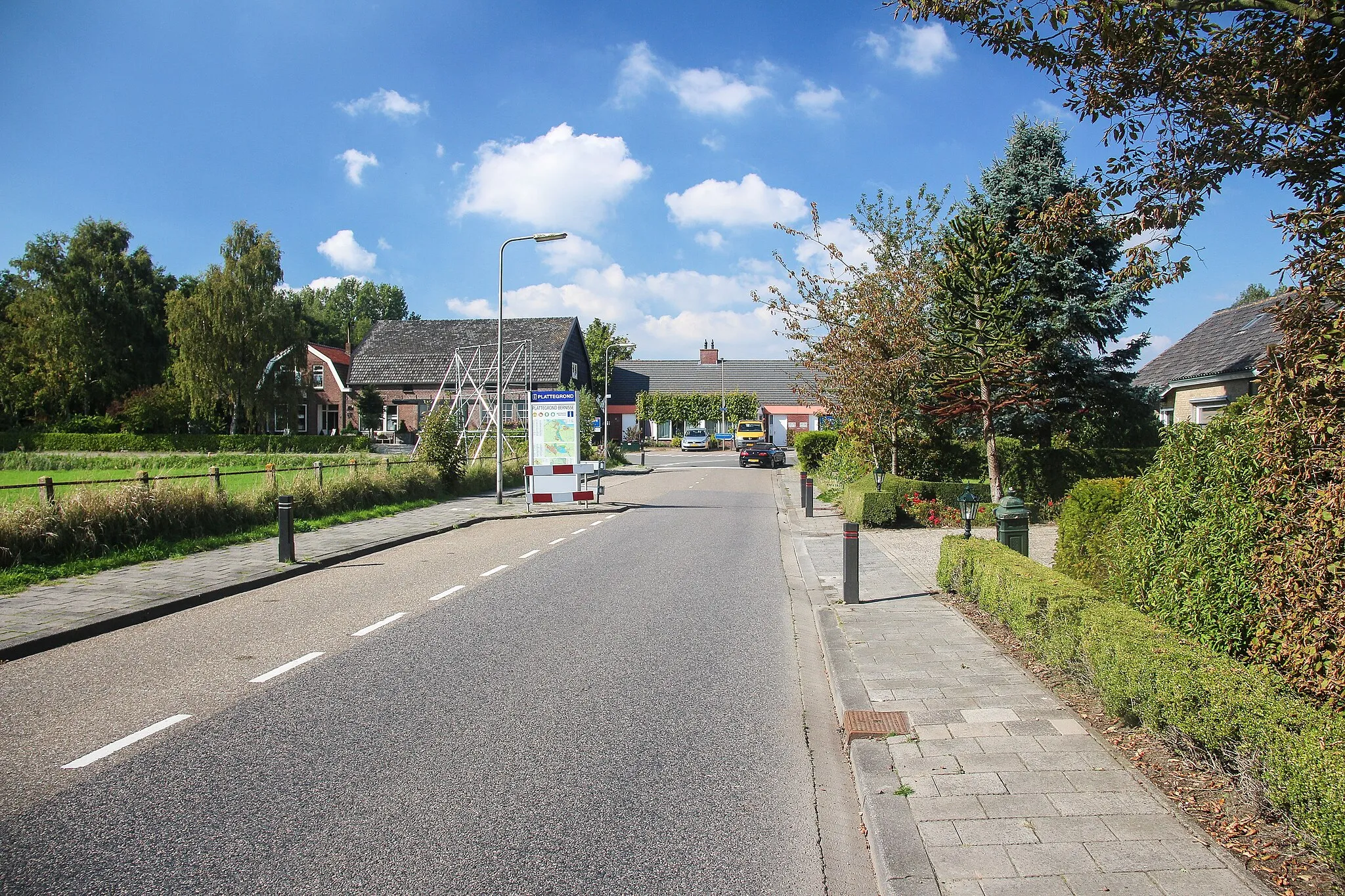 Photo showing: Oudenhoorn old place Nissewaard