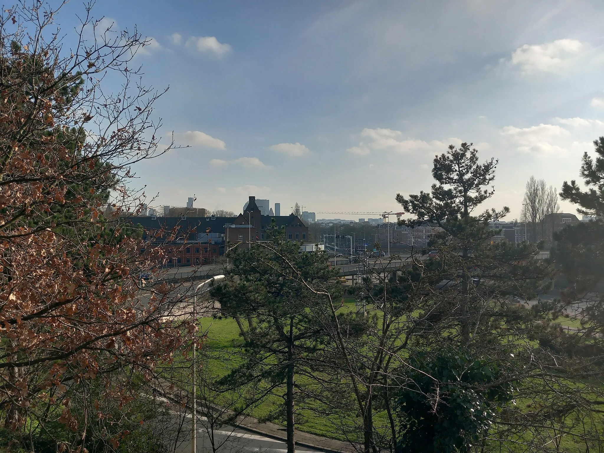 Photo showing: Uitzicht op Den Haag vanaf de Hubertusheuvel