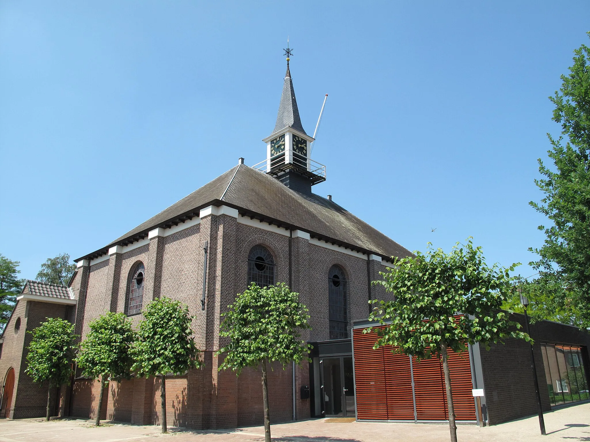 Photo showing: Boven-Hardinxveld, church