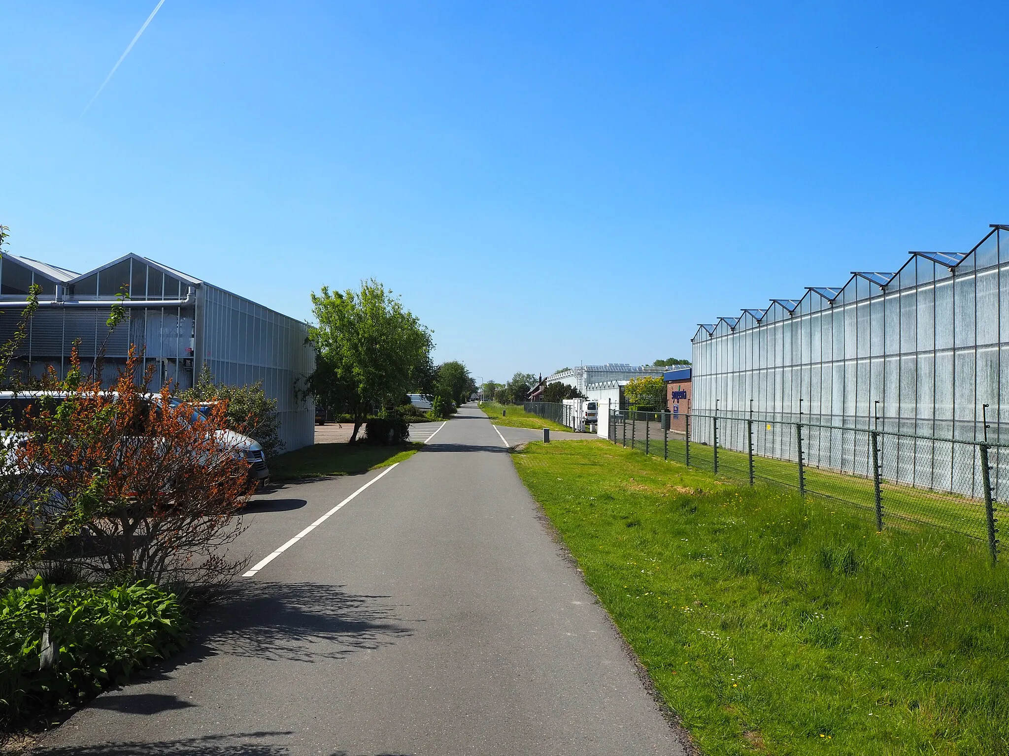 Photo showing: Buurtschap Blaker met rechts een vestiging van Syngenta.