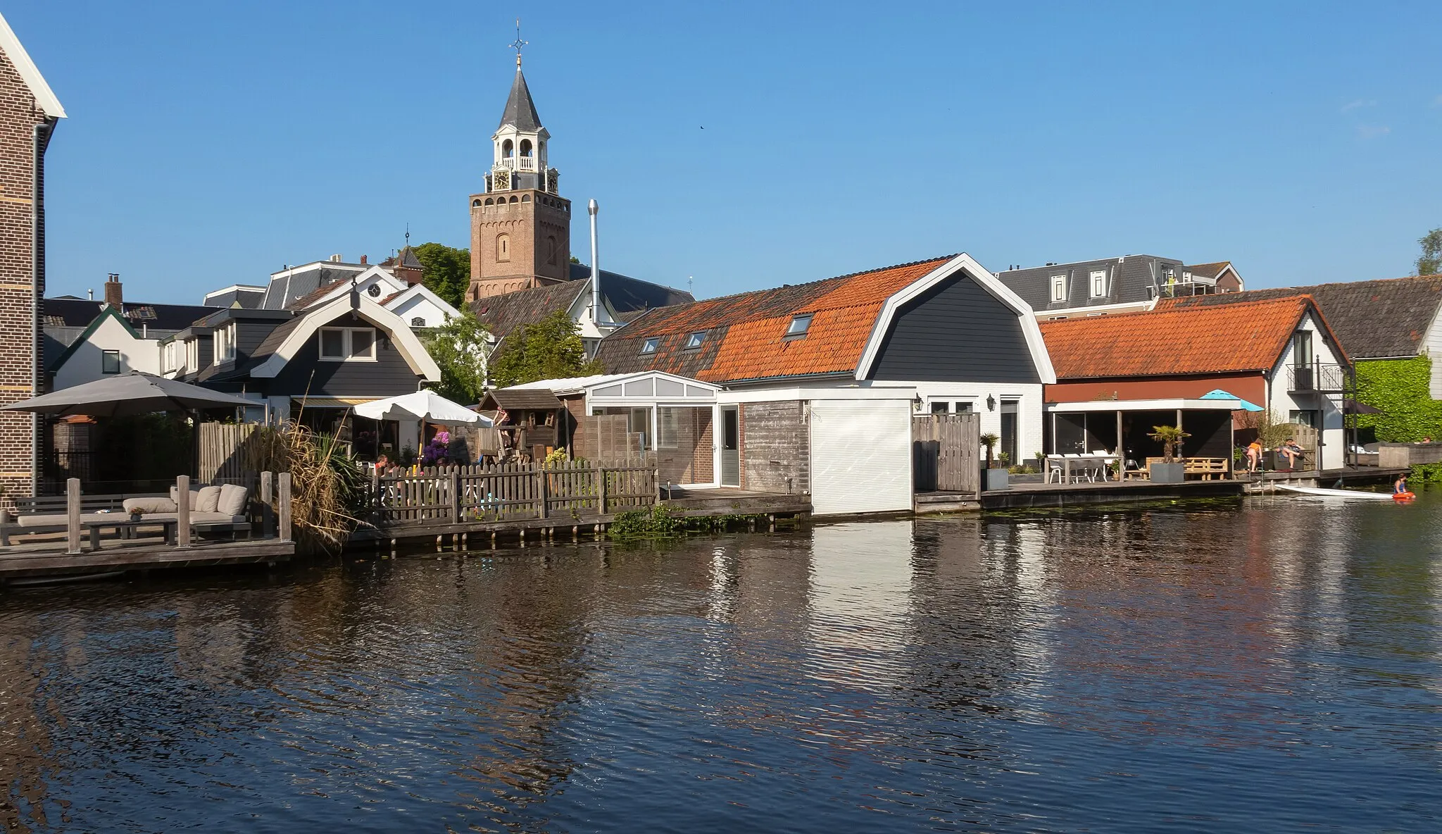 Photo showing: Bodegraven , church (Sint Galluskerk) from the Oude Rijn