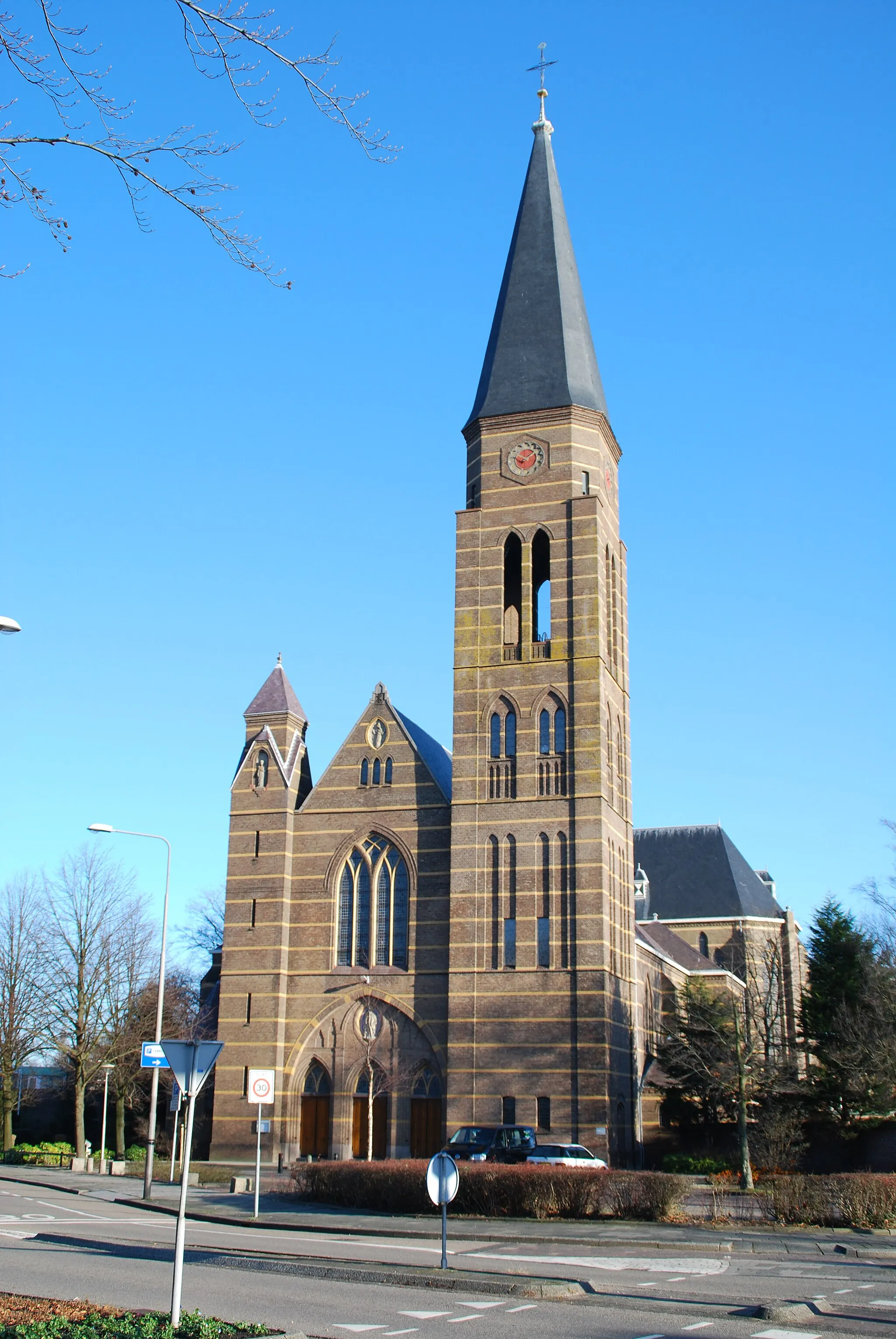 Photo showing: Pancratiuskerk - Sassenheim, the Netherlands. By Jos Tonnaer (1913)
