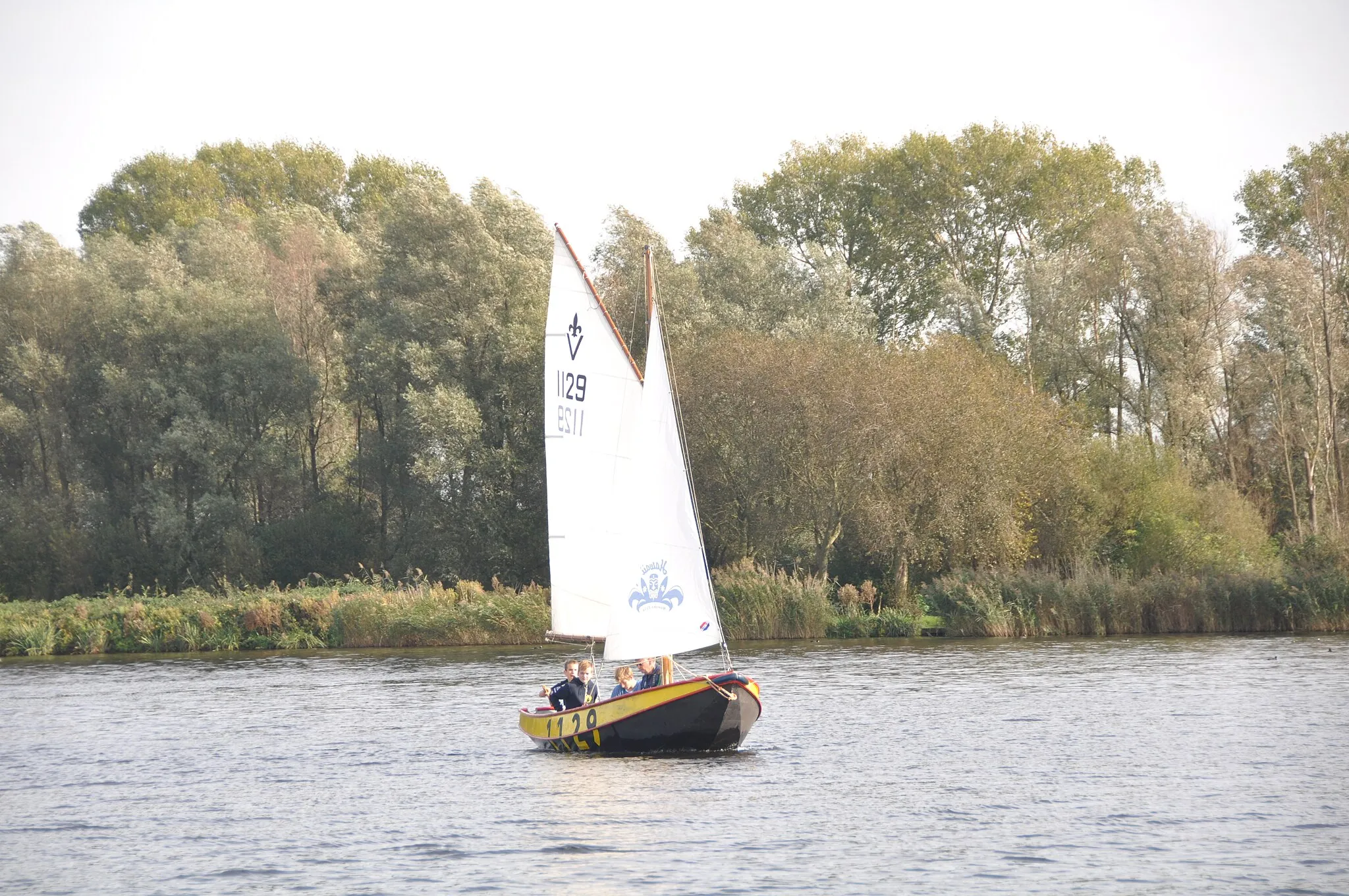 Photo showing: Zeilen op Vlietland bij Leiden.