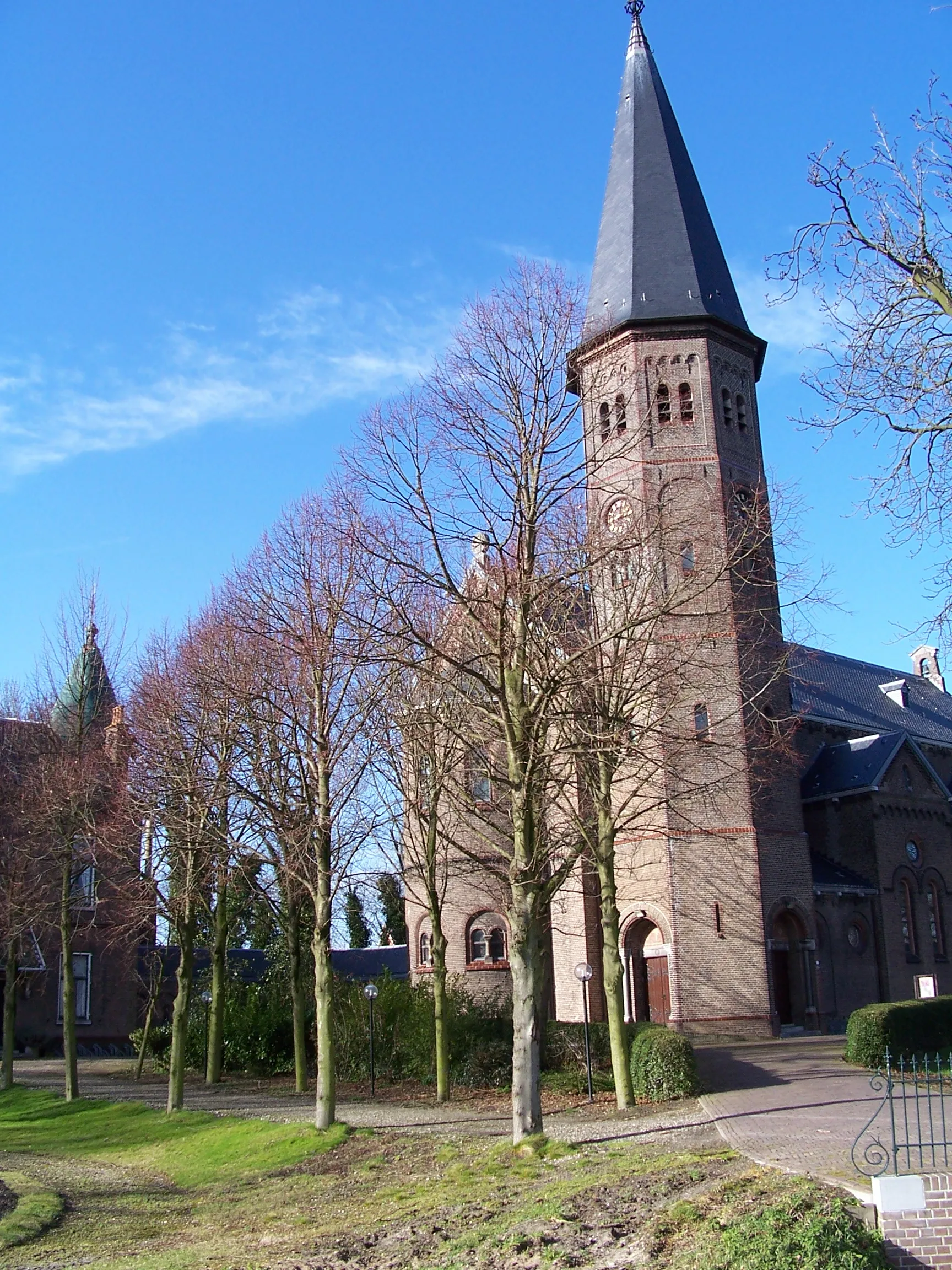 Photo showing: Schiedam - Jacobus de Meerderekerk (R.K.) - 2008