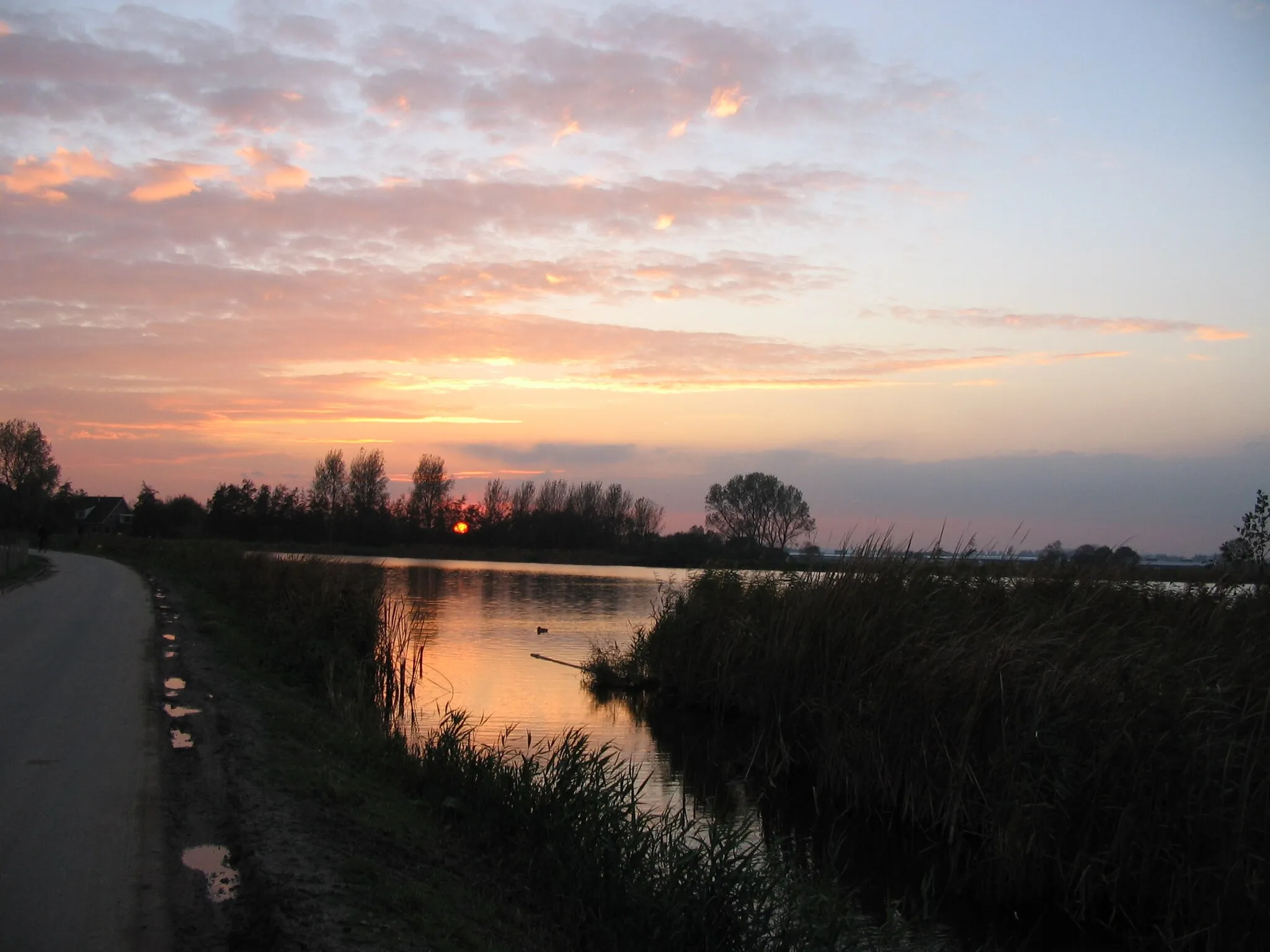 Photo showing: De Rotte vanaf de Linkerrottekade