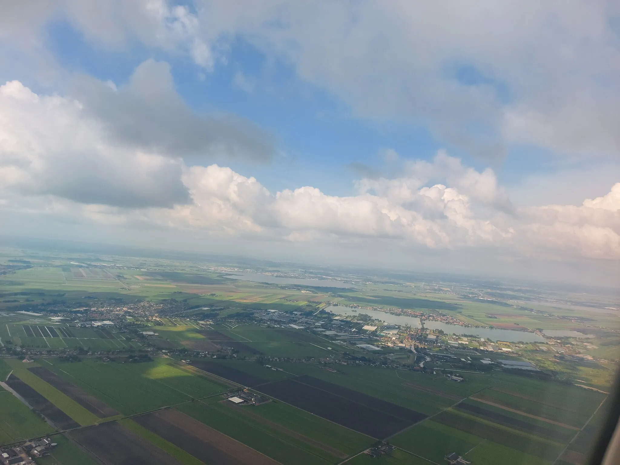 Photo showing: flight Düsseldorf-Amsterdam