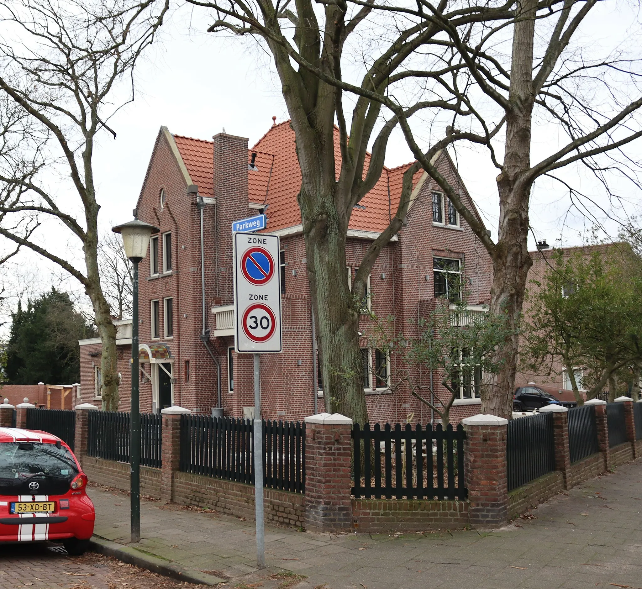 Photo showing: Parkweg 2, Vlaardingen (villa in Vlaardingen, Netherlands)