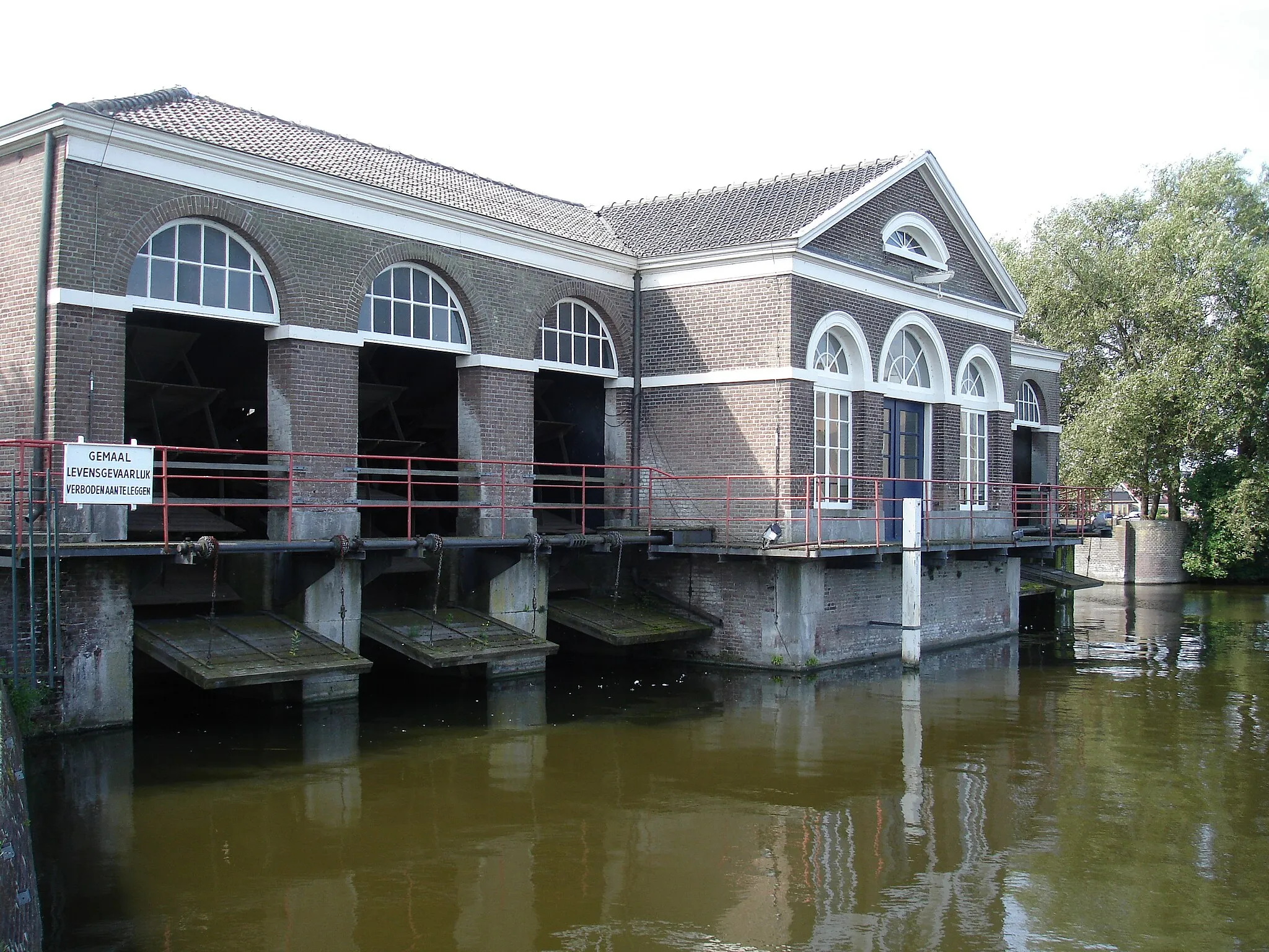 Photo showing: Pumping Station Halfweg, The Netherlands