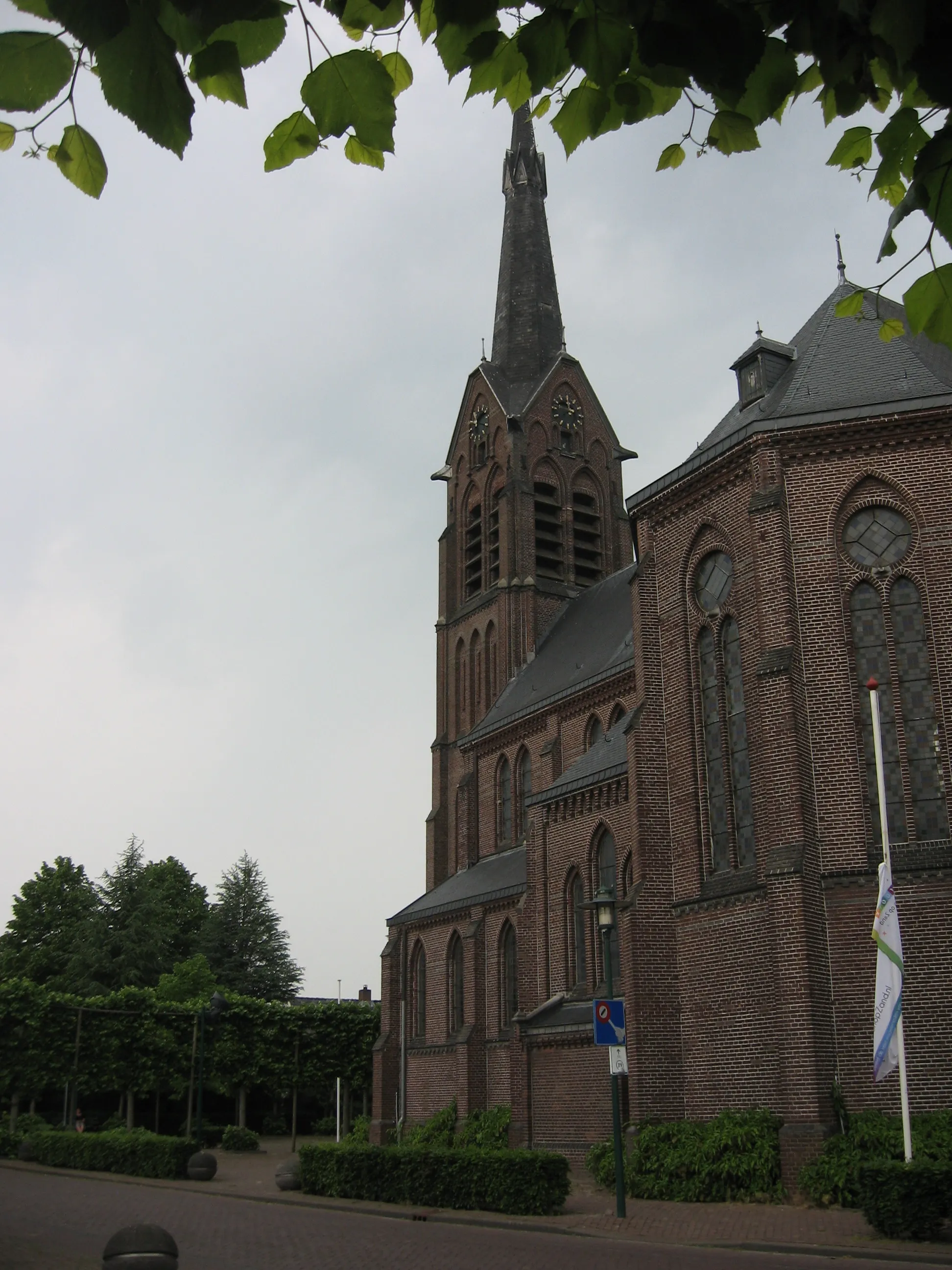 Photo showing: Sint Joachimkerk (De Moer)