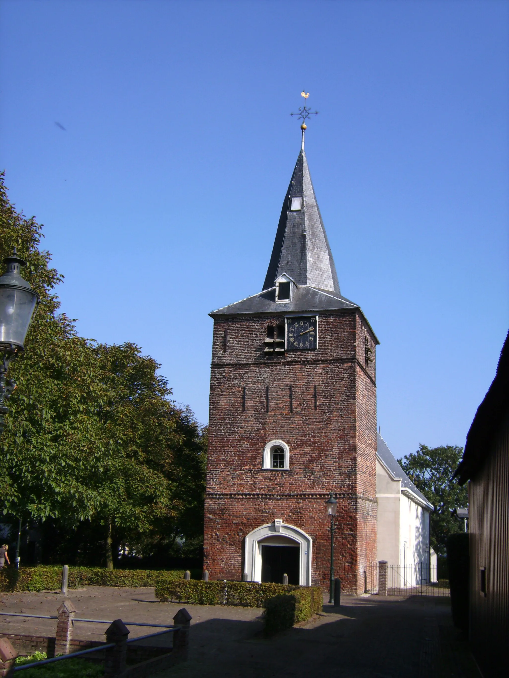 Photo showing: Uitwijk, kerk