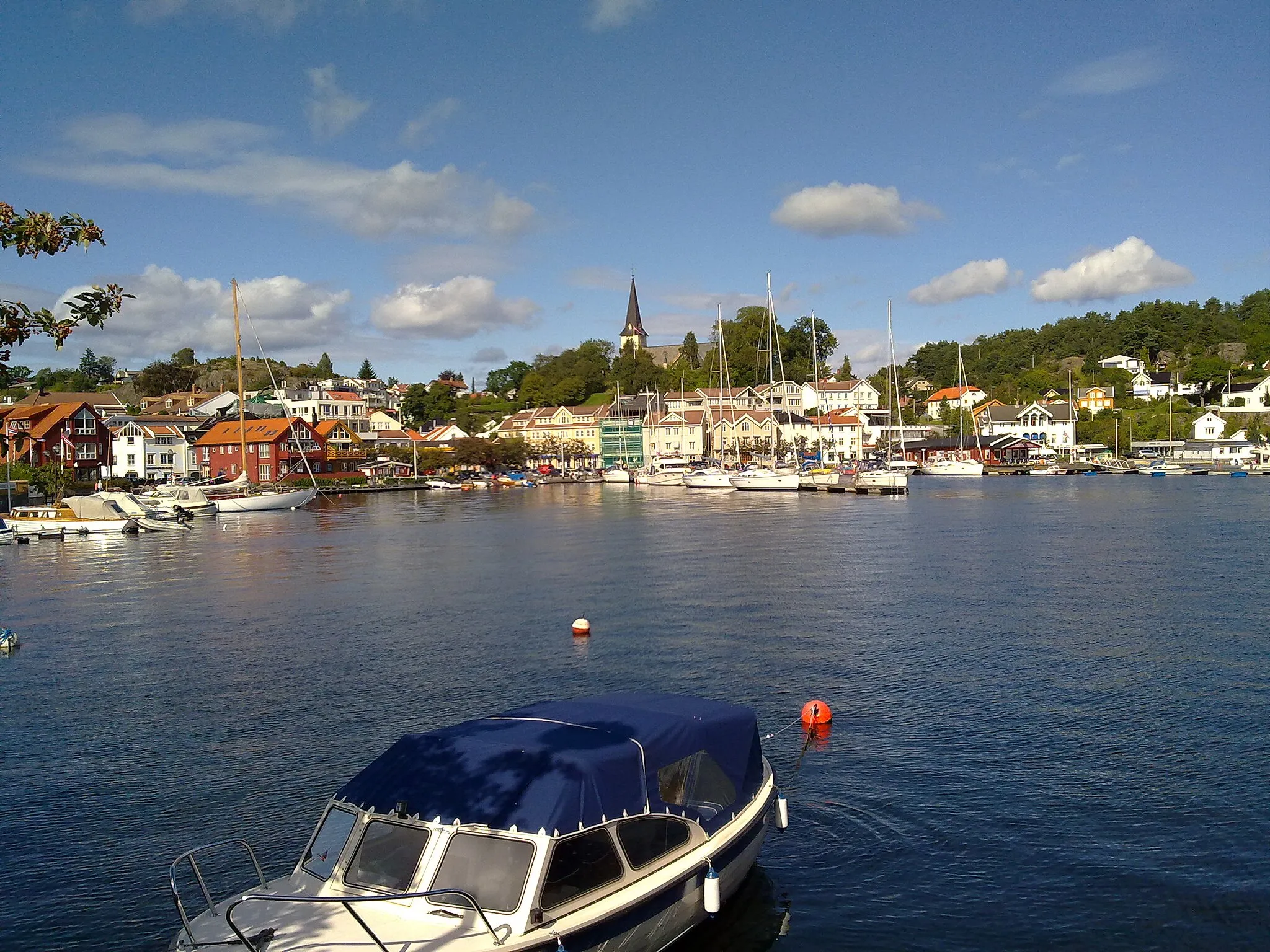 Photo showing: Grimstad