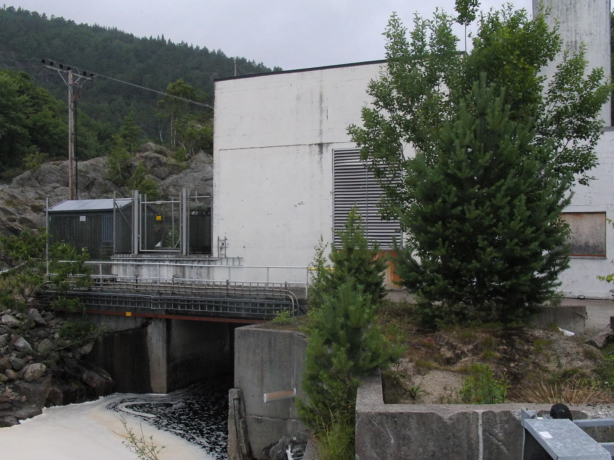 Photo showing: Boenfossen kraftverk