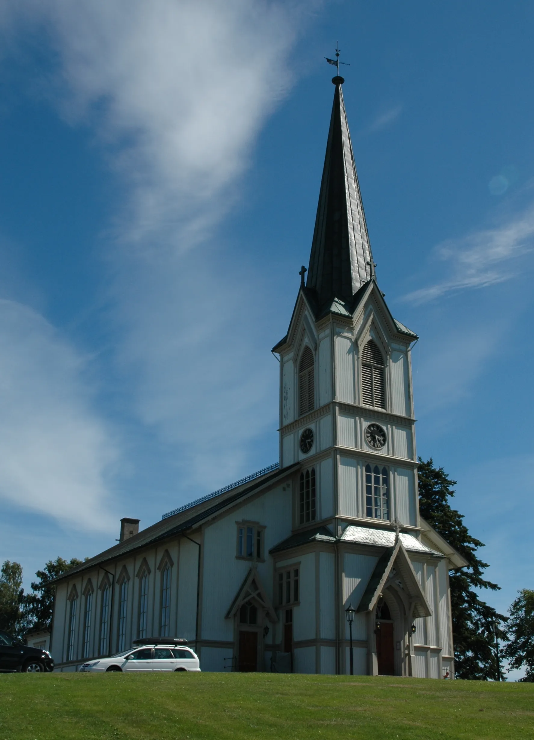 Photo showing: The church in Lillesand, Norway.