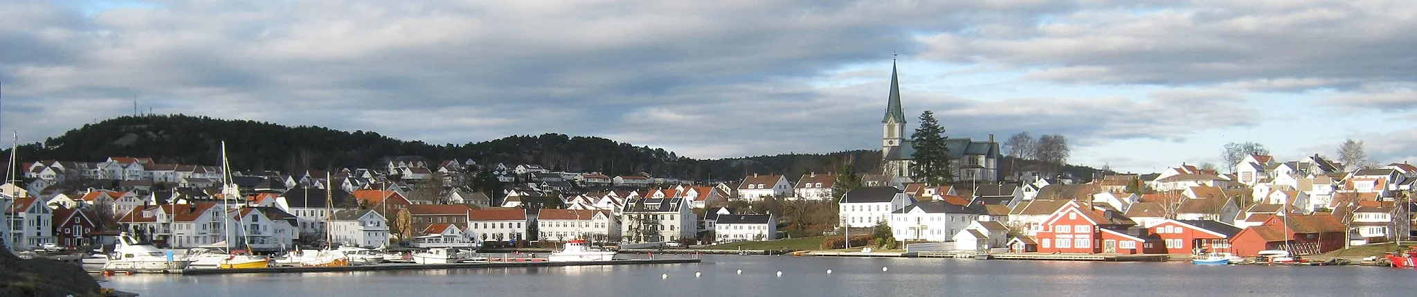 Photo showing: Waterfront in Lillesand, Norway