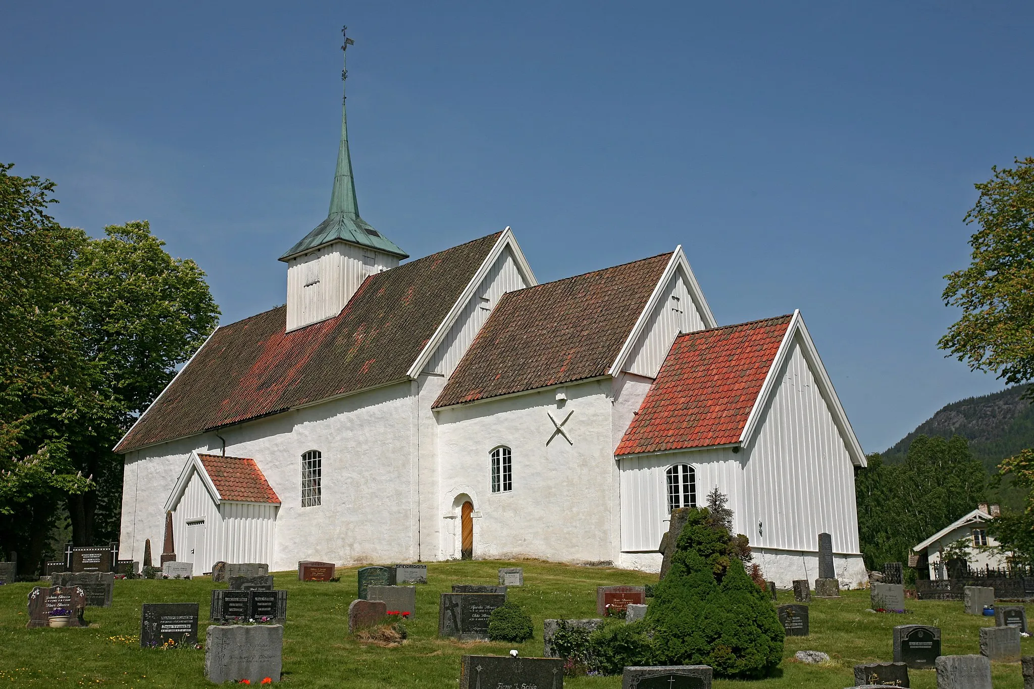 Photo showing: Picture of Sauherad church (Telemark - Norway)